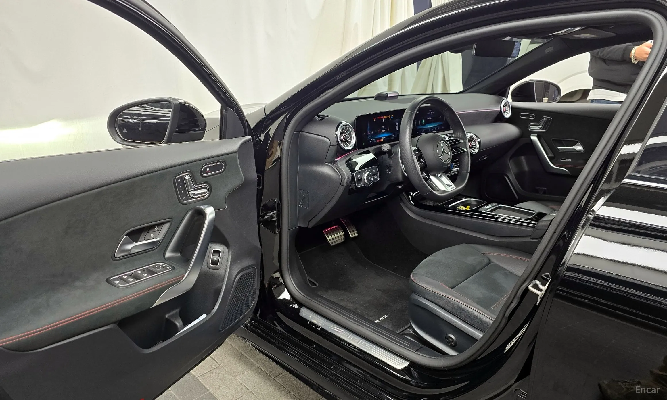 Mercedes Benz A-Class W177 превью 10