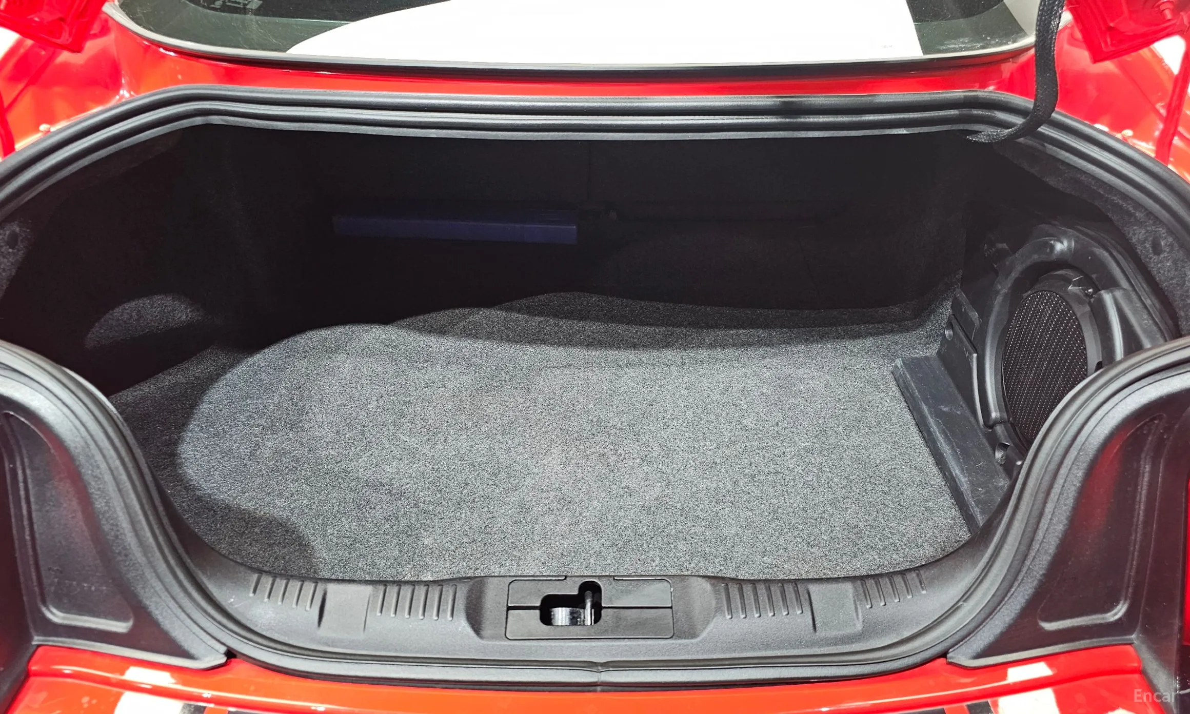 Ford Mustang превью 20