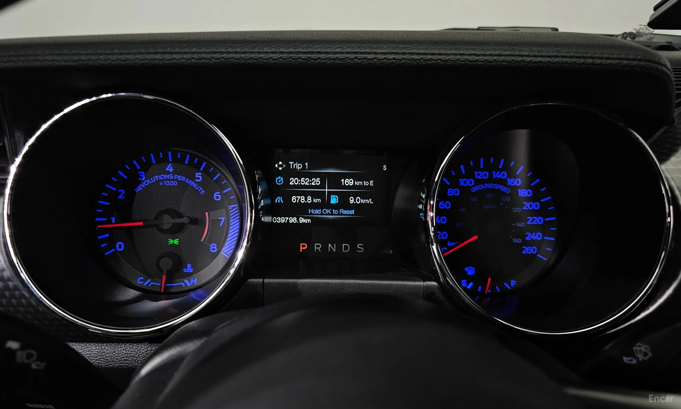 Ford Mustang превью 8