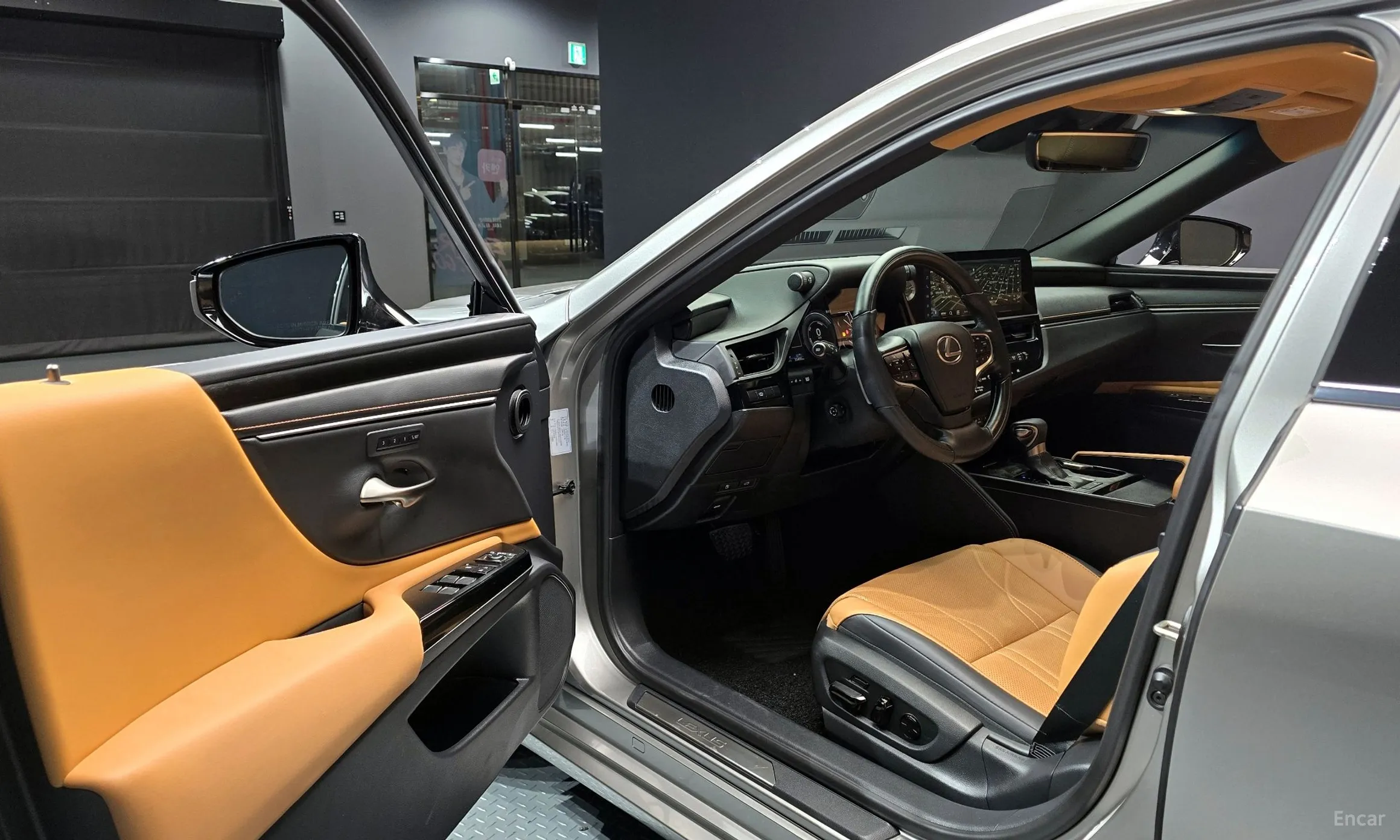 Lexus ES300h 7th Generation превью 11
