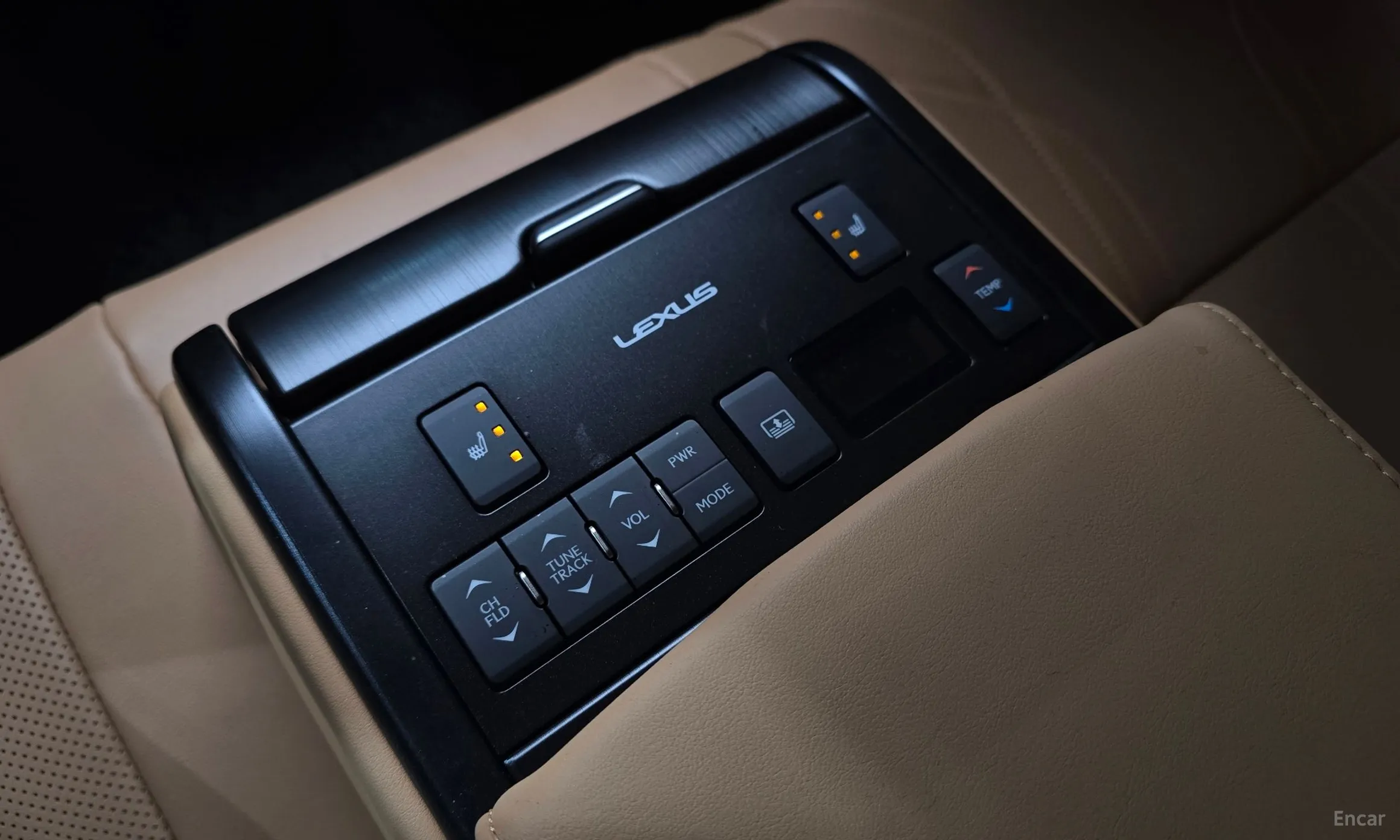 Lexus ES300h 7th Generation превью 17