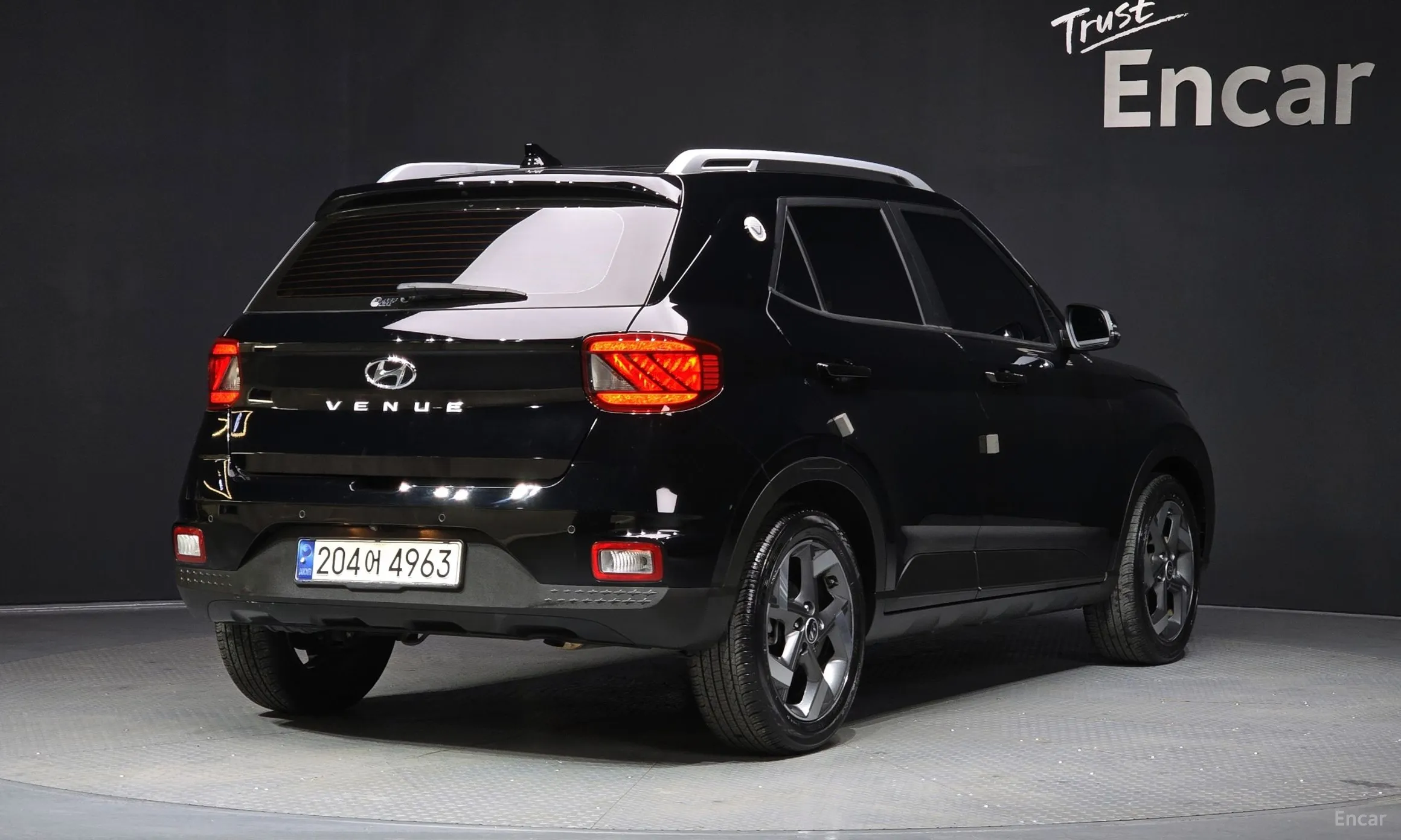 Hyundai Venue превью 2