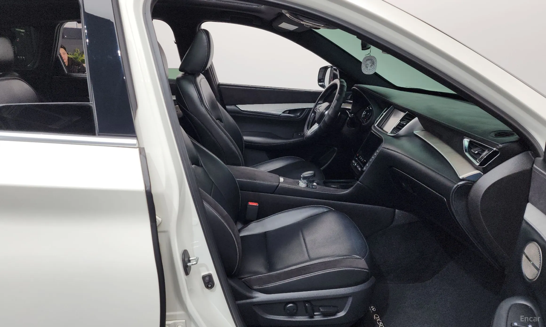 Infiniti QX50 (P71A) превью 11