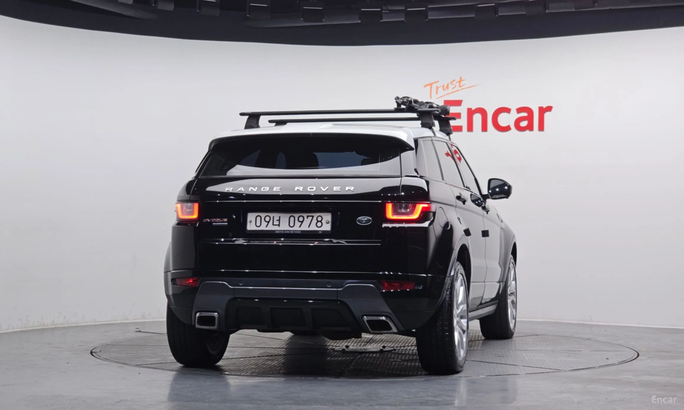Land Rover Range Rover Evoque превью 4