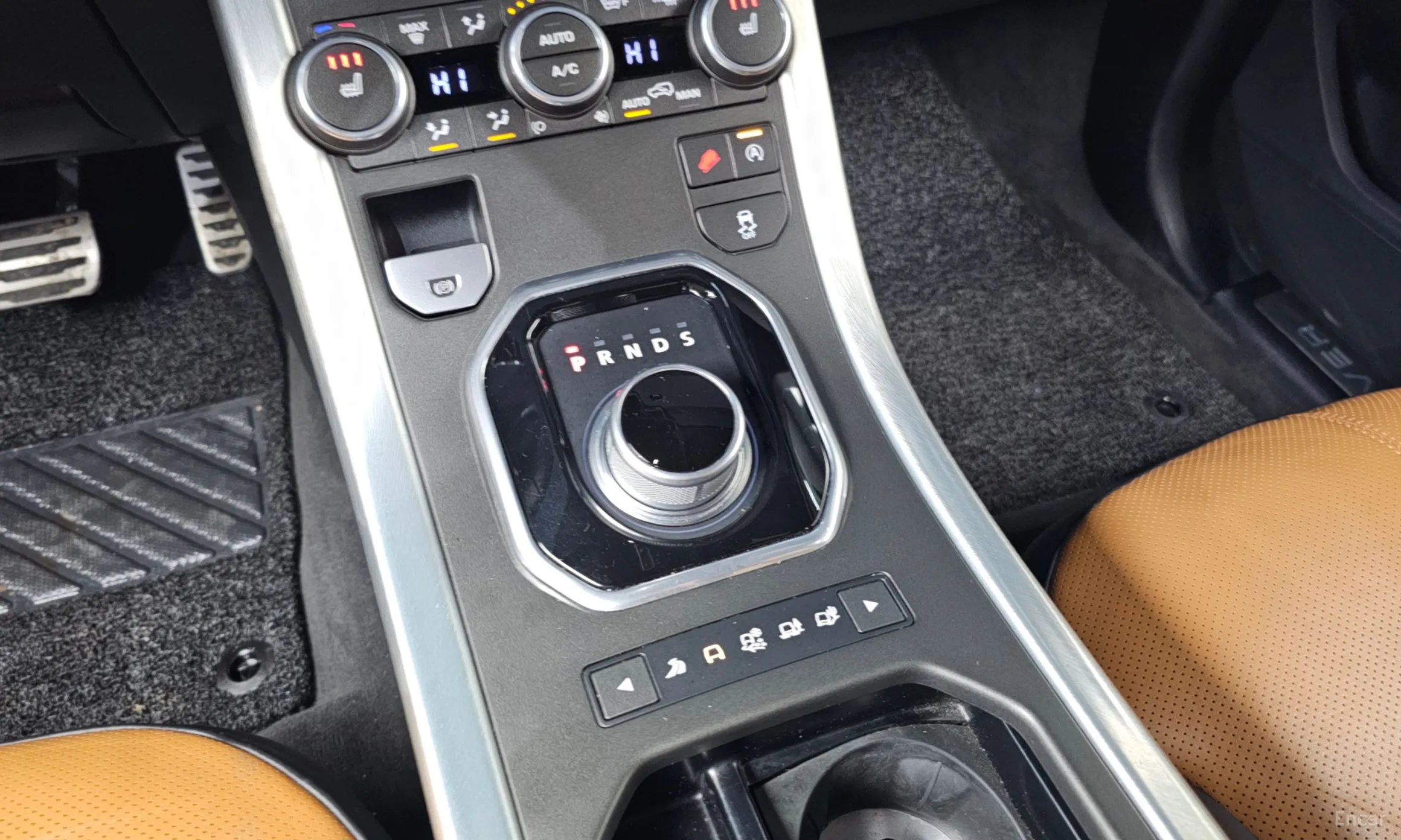 Land Rover Range Rover Evoque превью 9