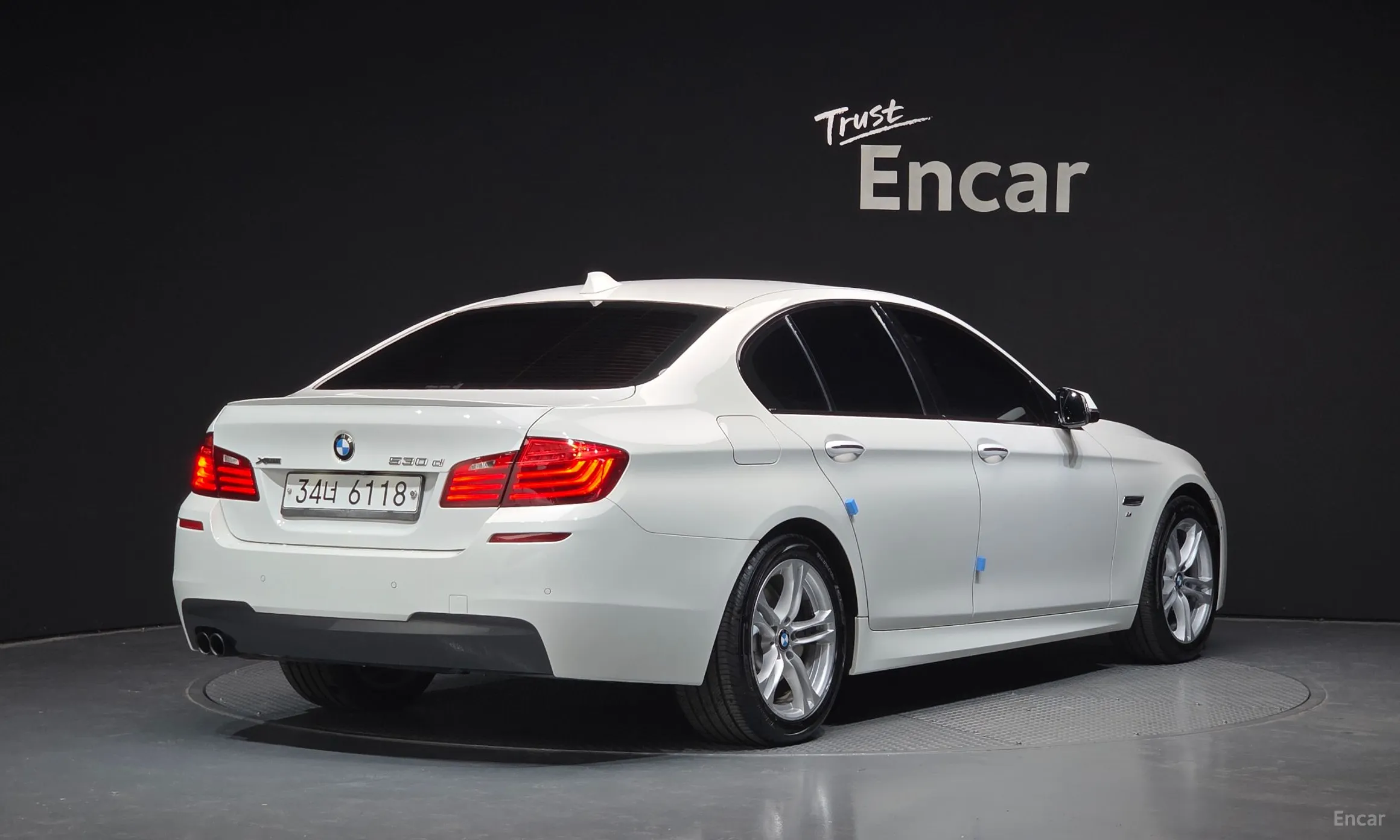 BMW 5 Series (F10) превью 2