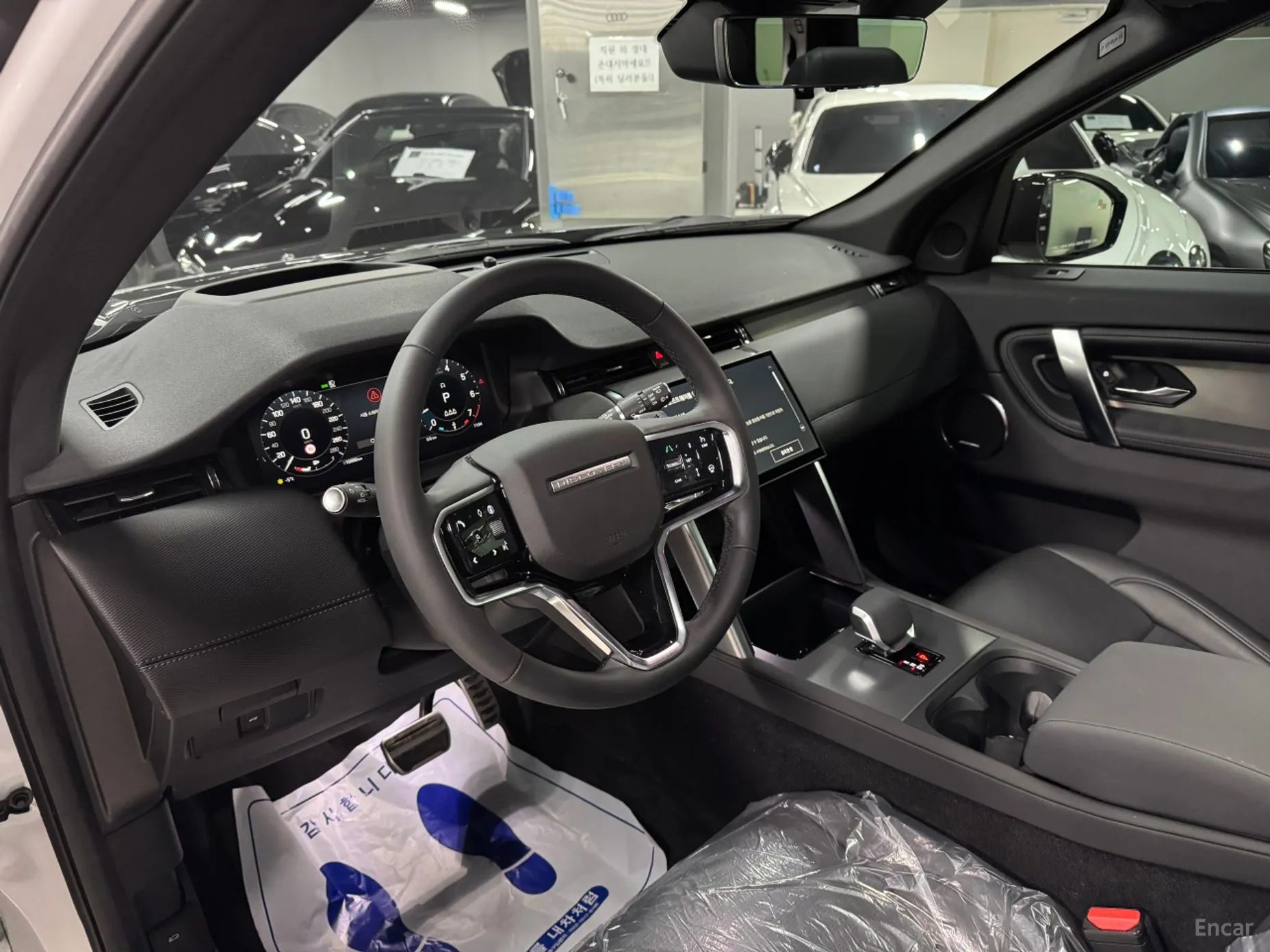 Land Rover Discovery Sports превью 4