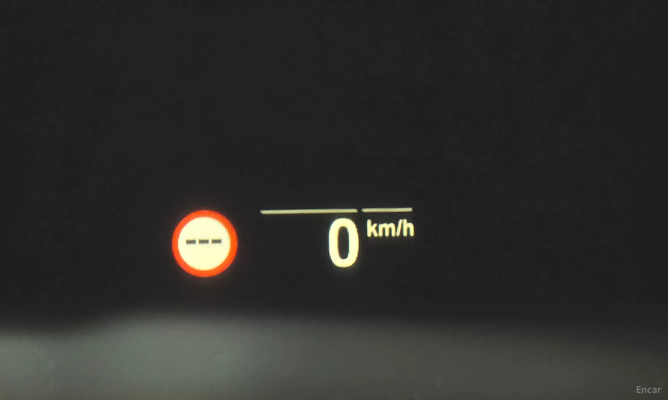 BMW 5 Series (G30) превью 19