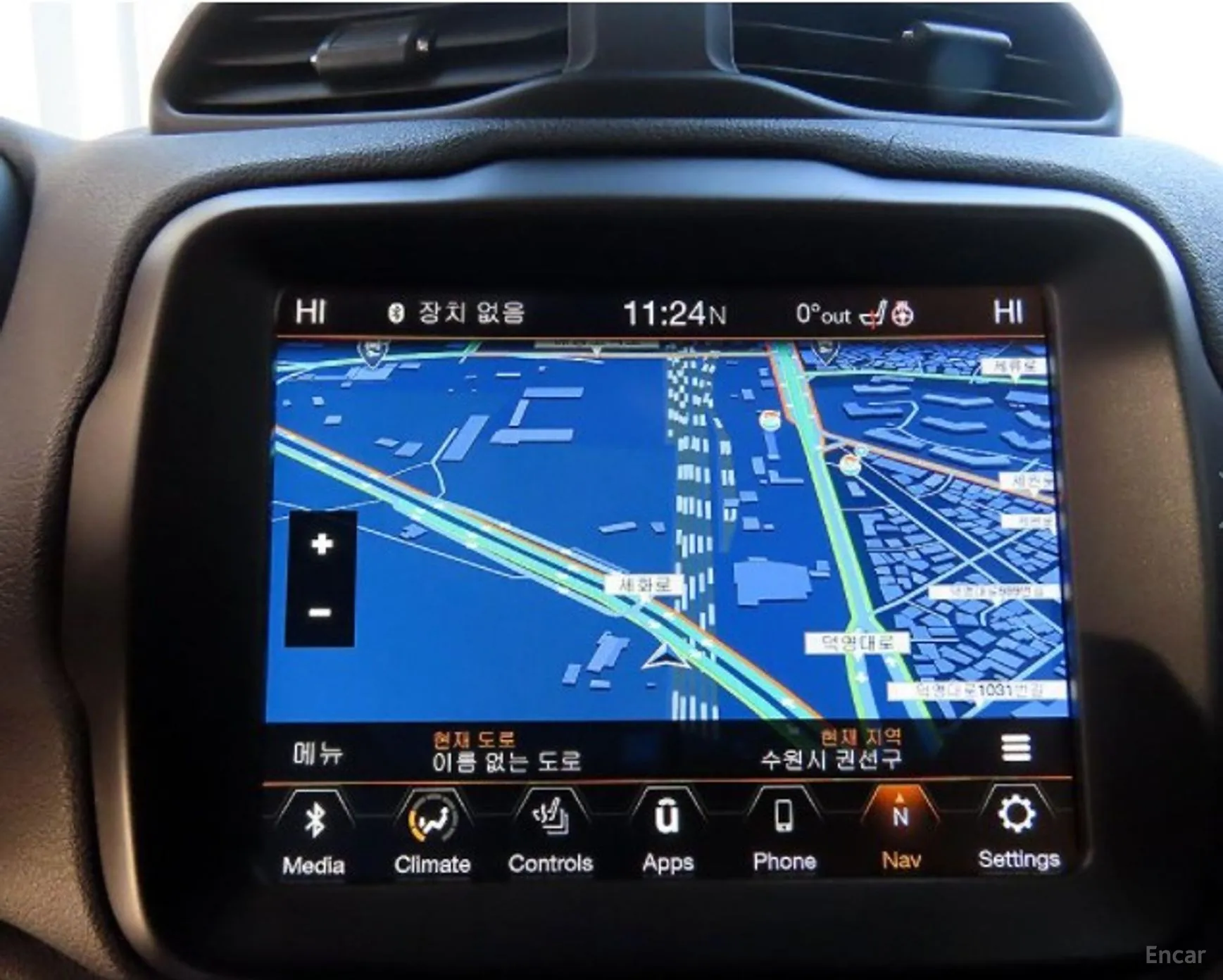 Jeep Renegade превью 14