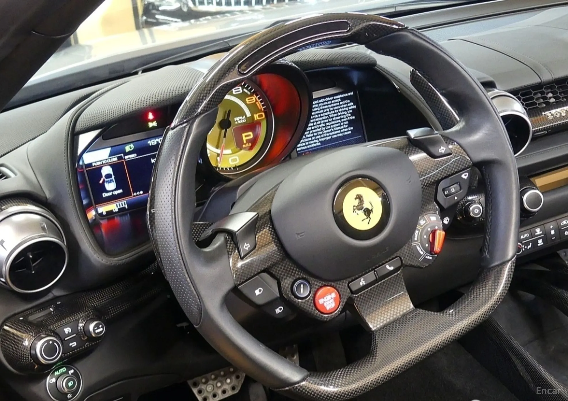 Ferrari 812 GTS превью 12