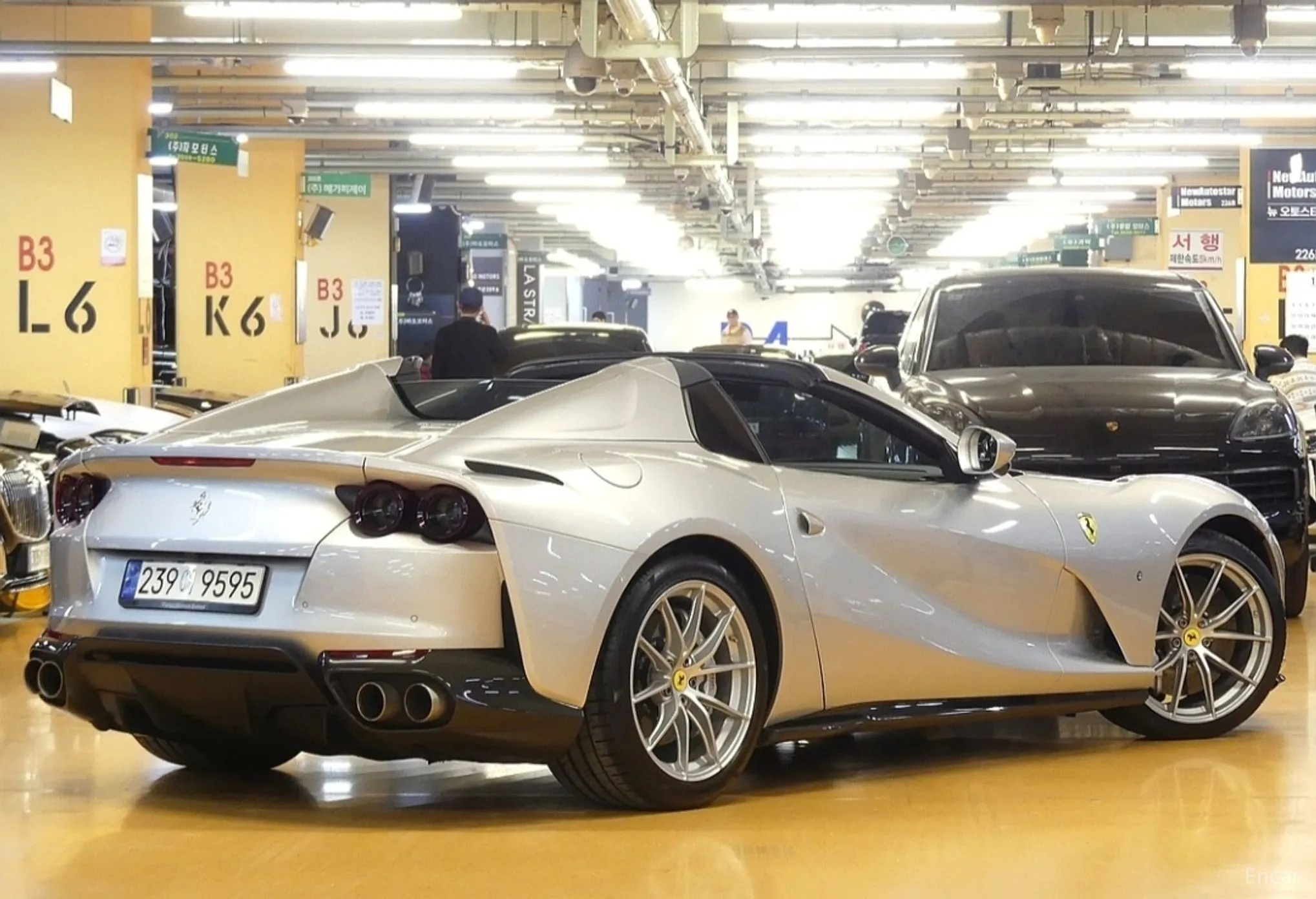 Ferrari 812 GTS