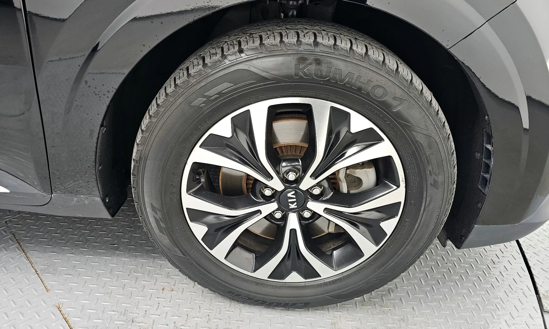 Kia Carnival Gen 4 превью 5