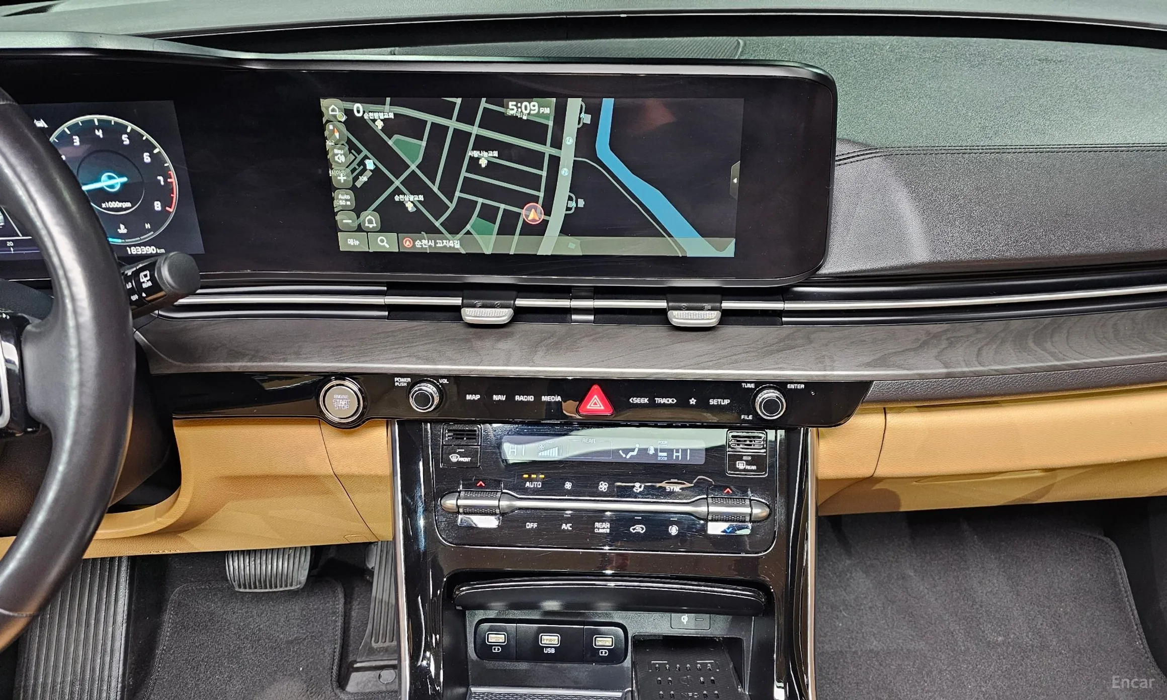 Kia Carnival Gen 4 превью 14