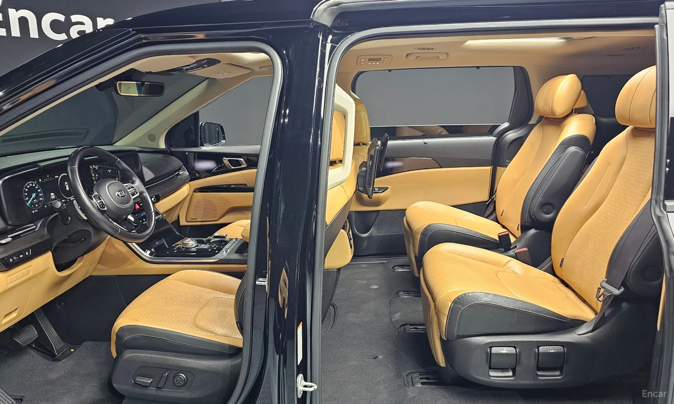 Kia Carnival Gen 4 превью 16