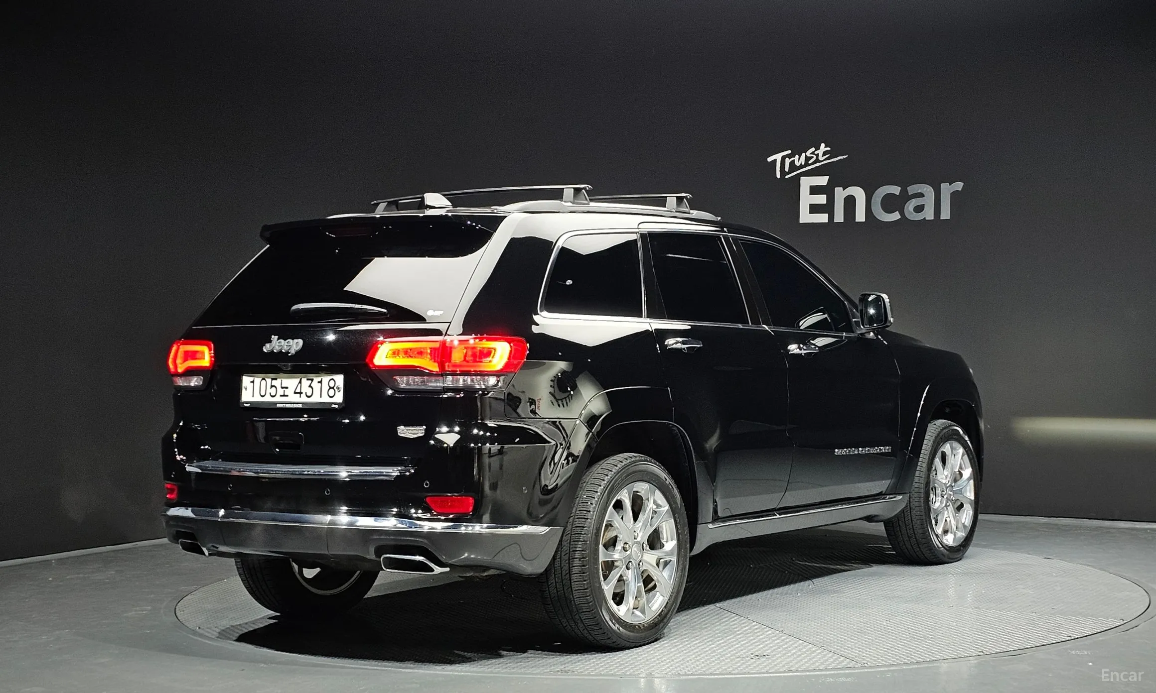 Jeep Grand Cherokee превью 2