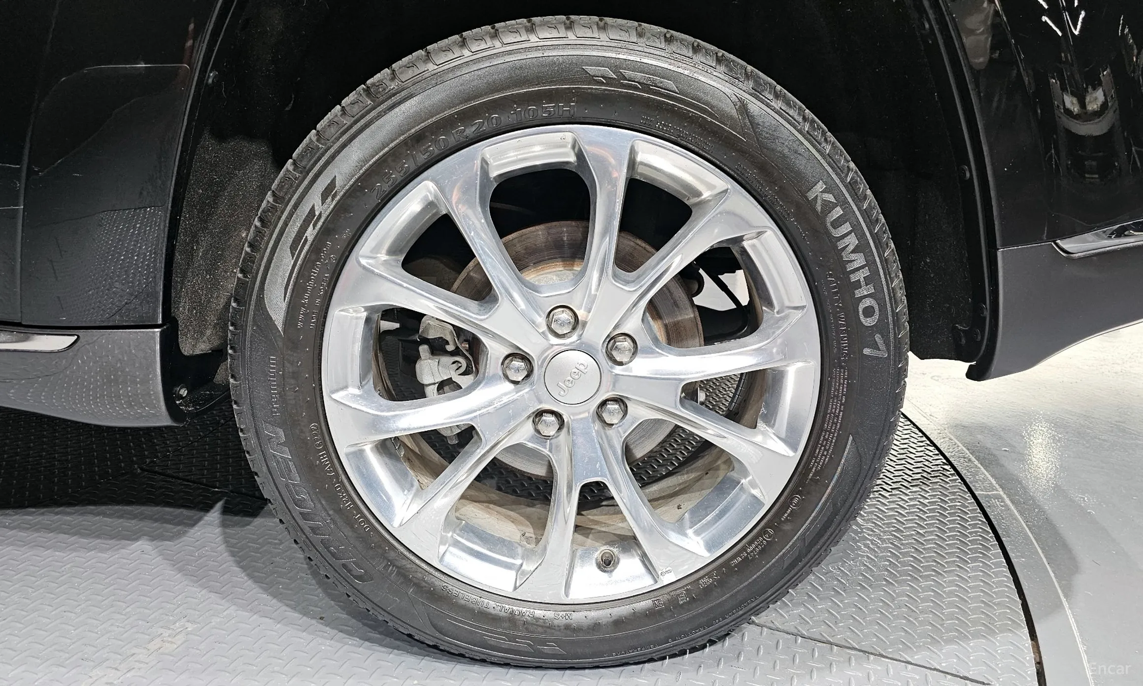 Jeep Grand Cherokee превью 5