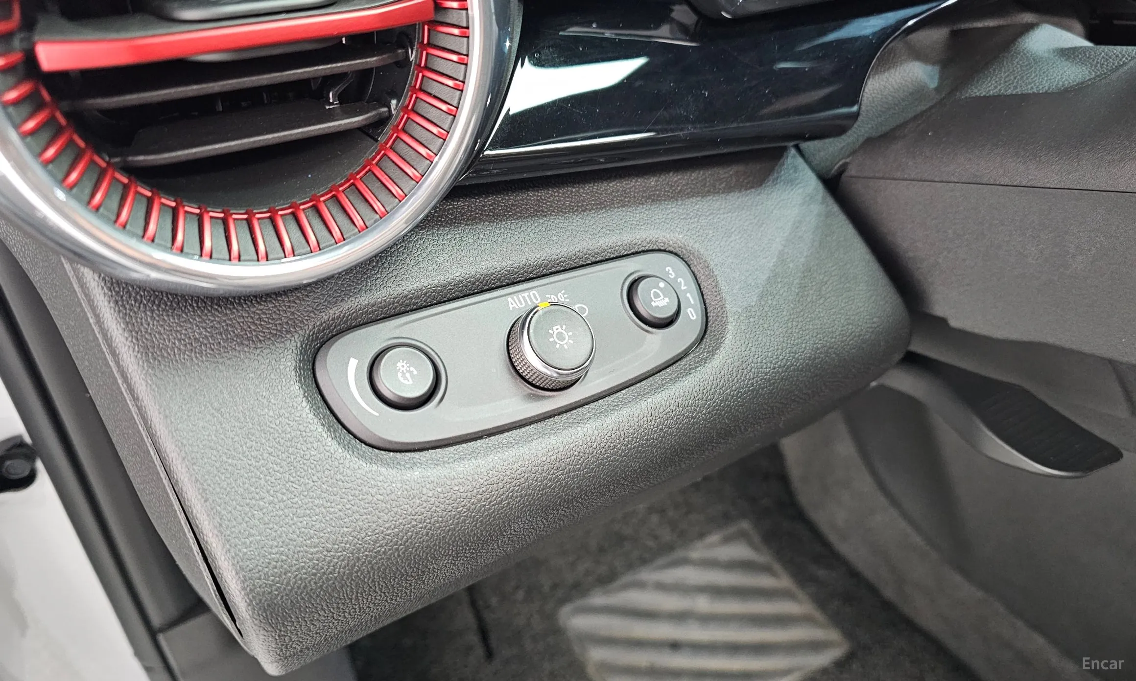 Chevrolet (GM Daewoo) Trax Crossover превью 14