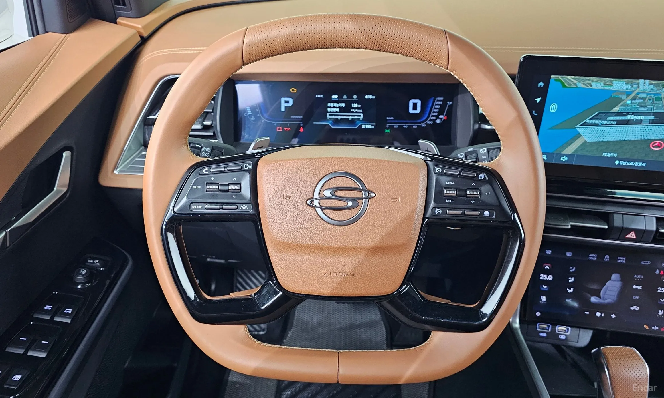 KG Mobility (SsangYong) Torres превью 13