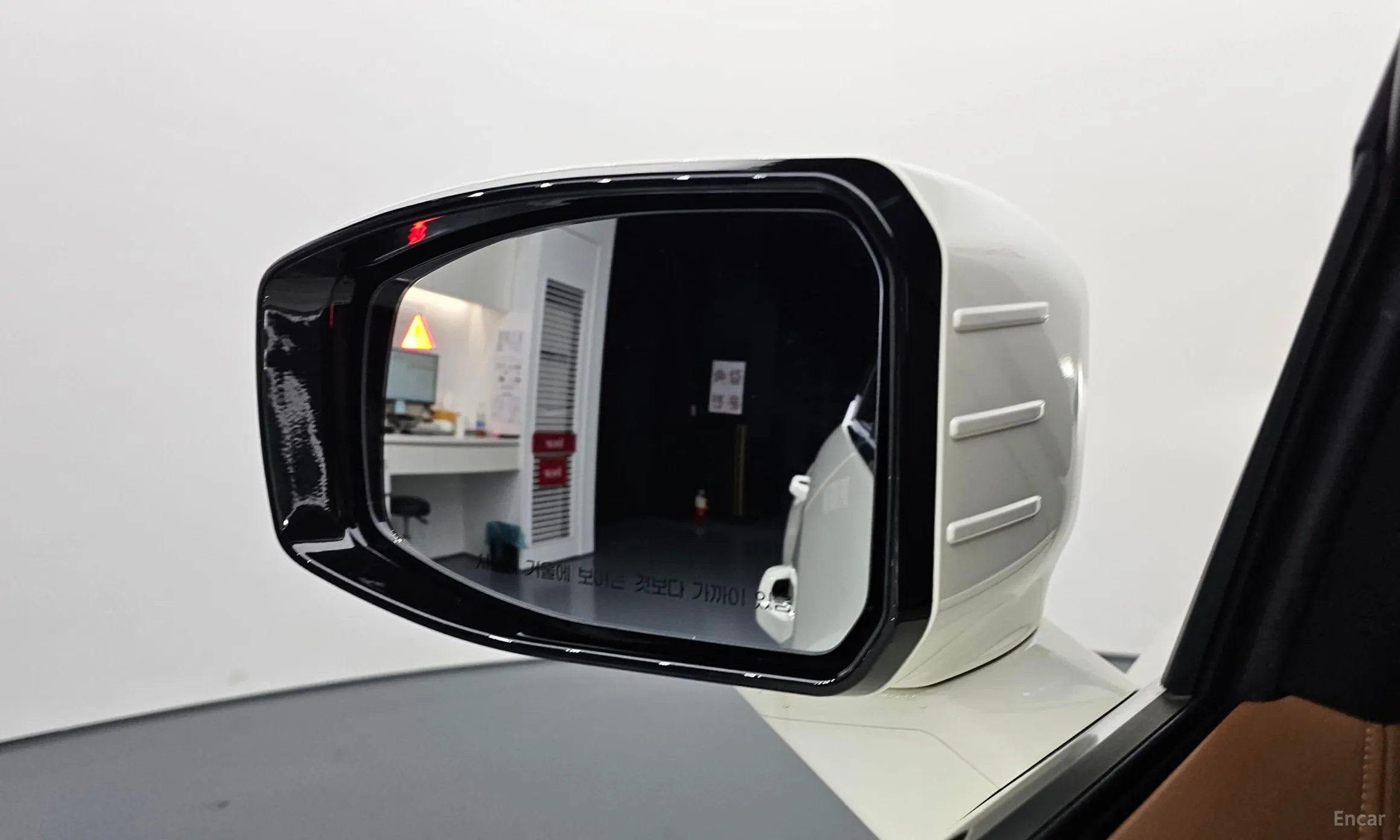 KG Mobility (SsangYong) Torres превью 19