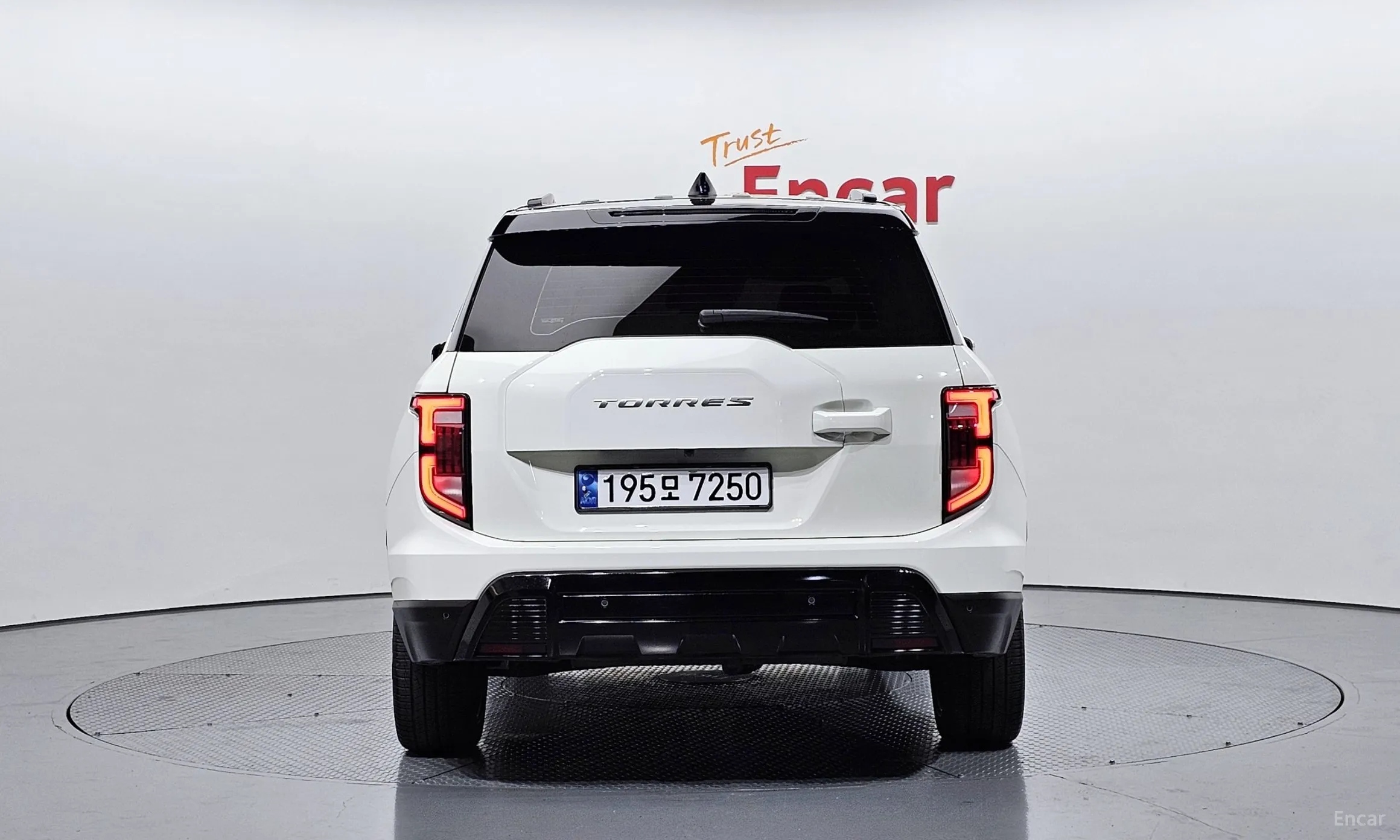 KG Mobility (SsangYong) Torres превью 4