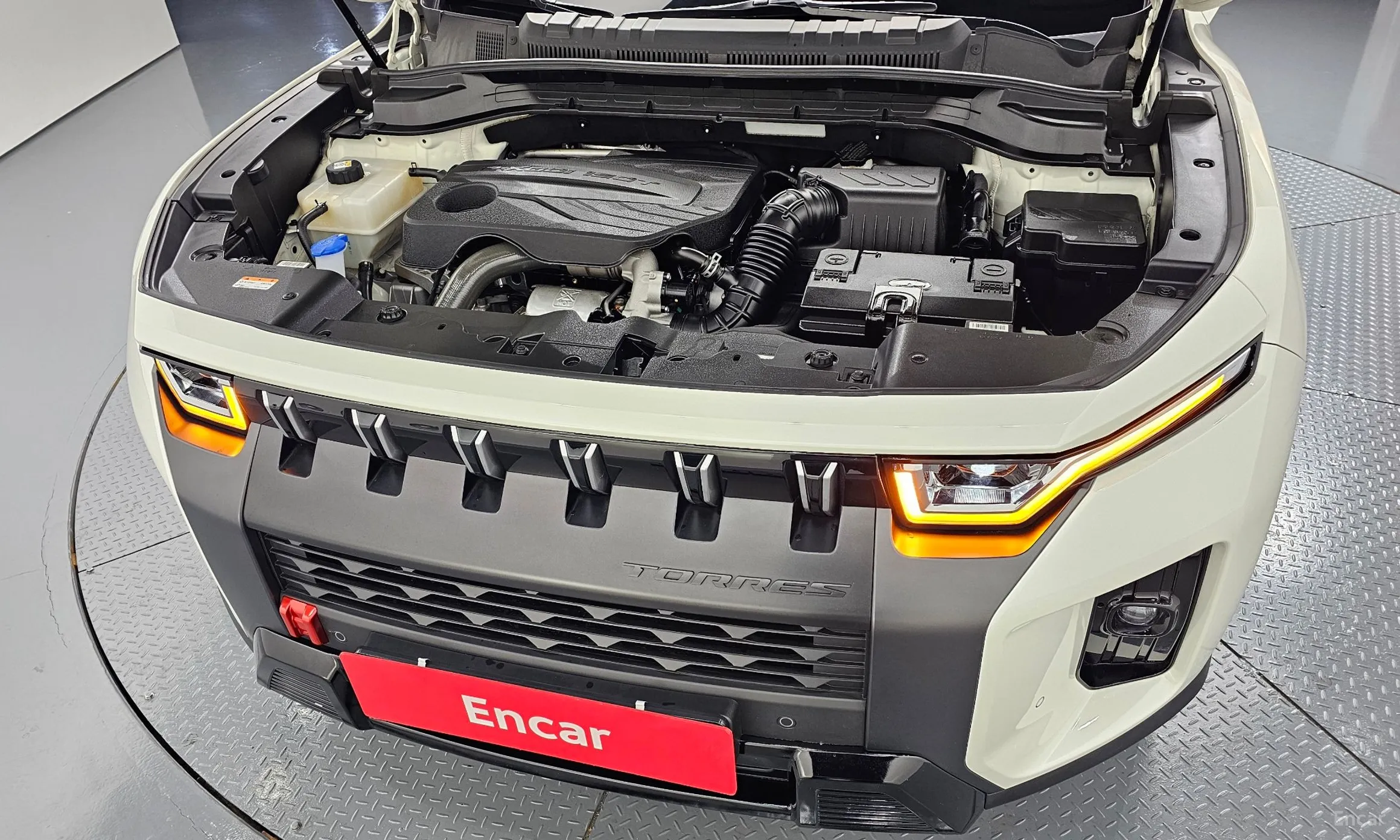 KG Mobility (SsangYong) Torres превью 6