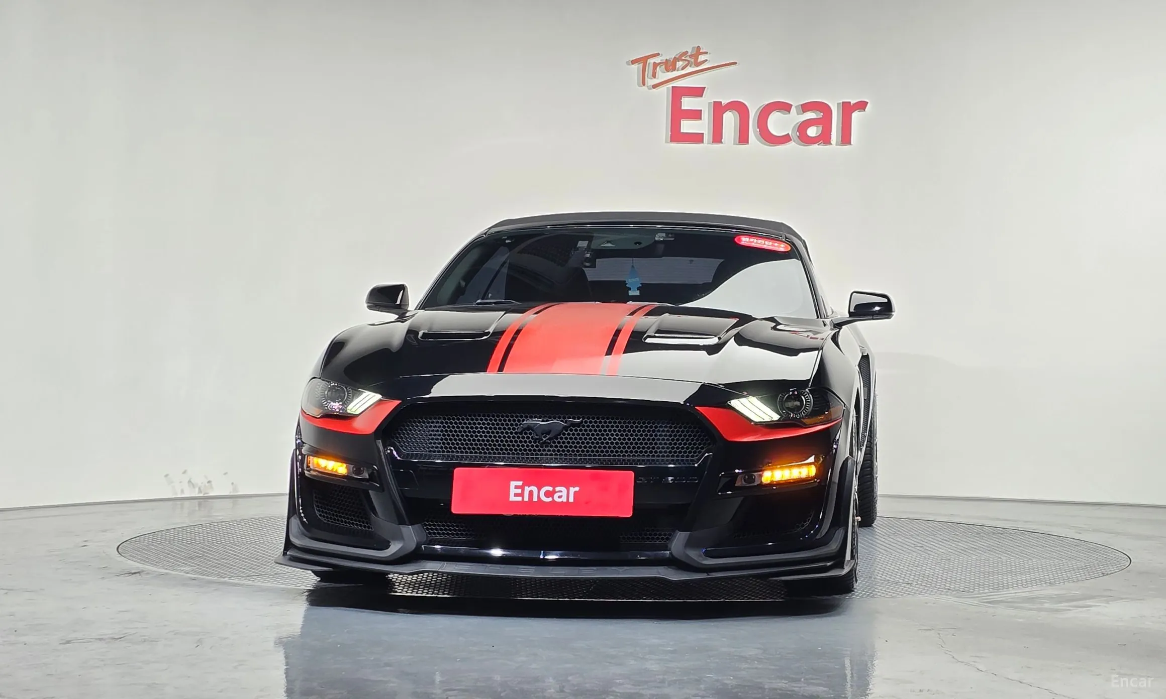 Ford Mustang превью 3