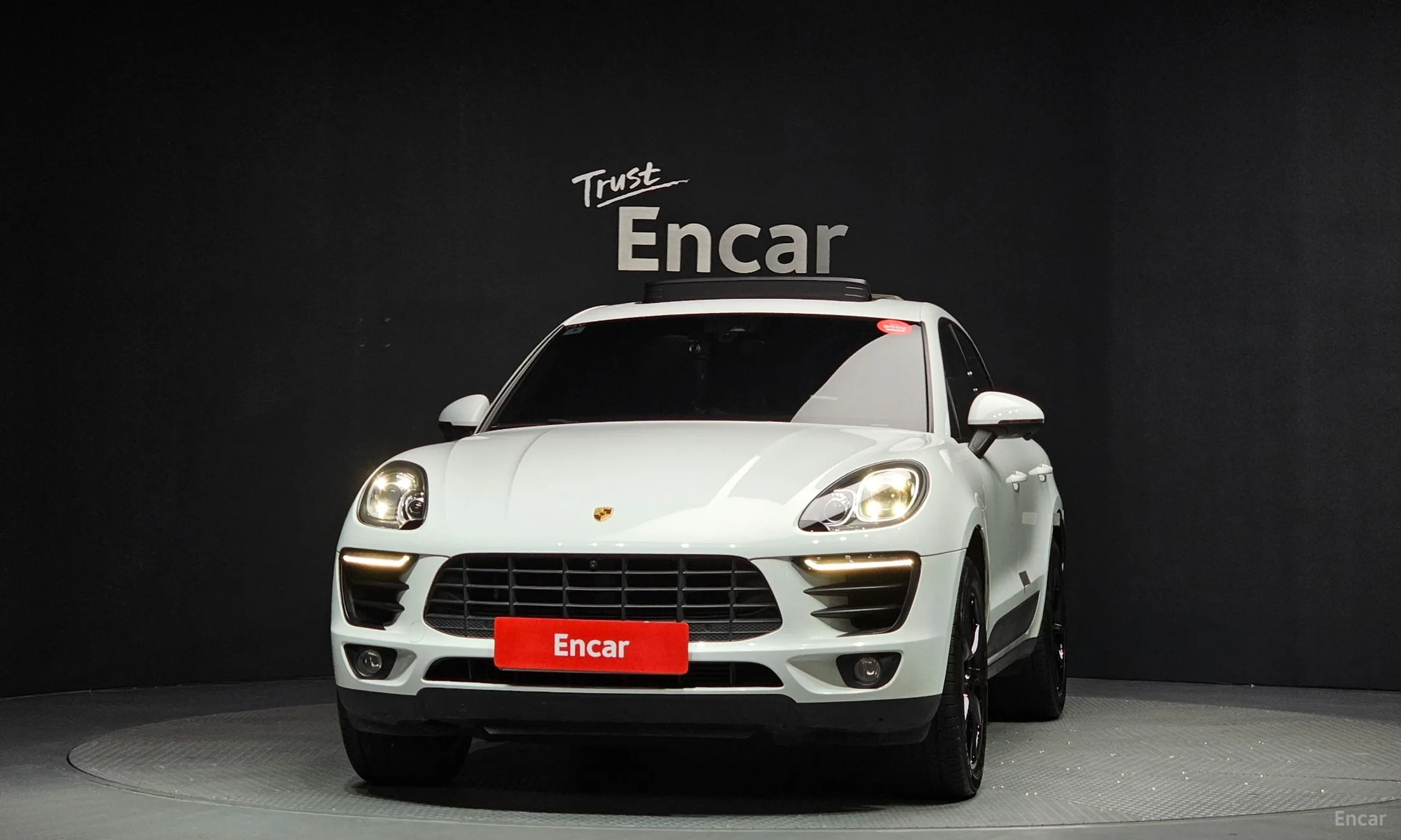 Porsche Macan превью 3