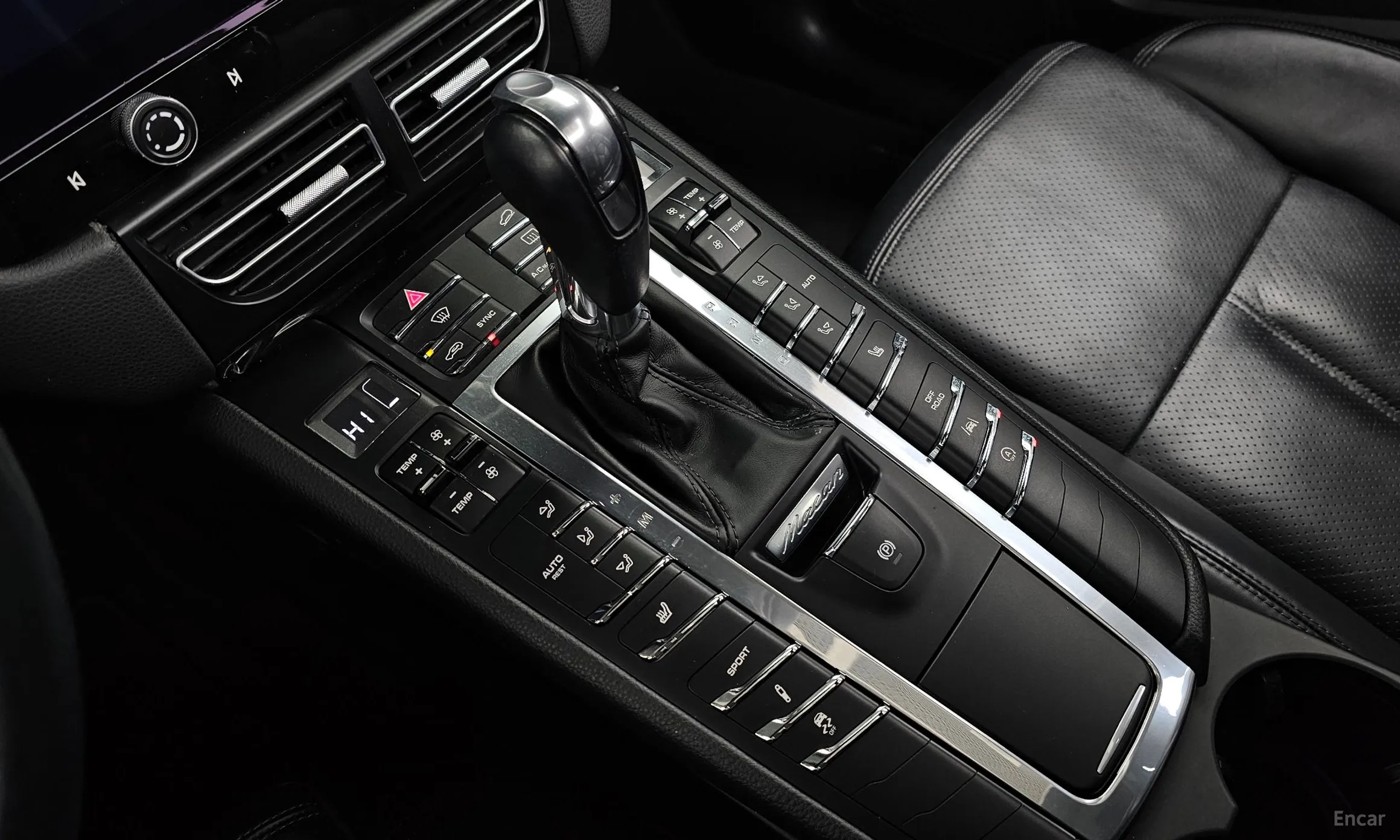 Porsche Macan превью 9