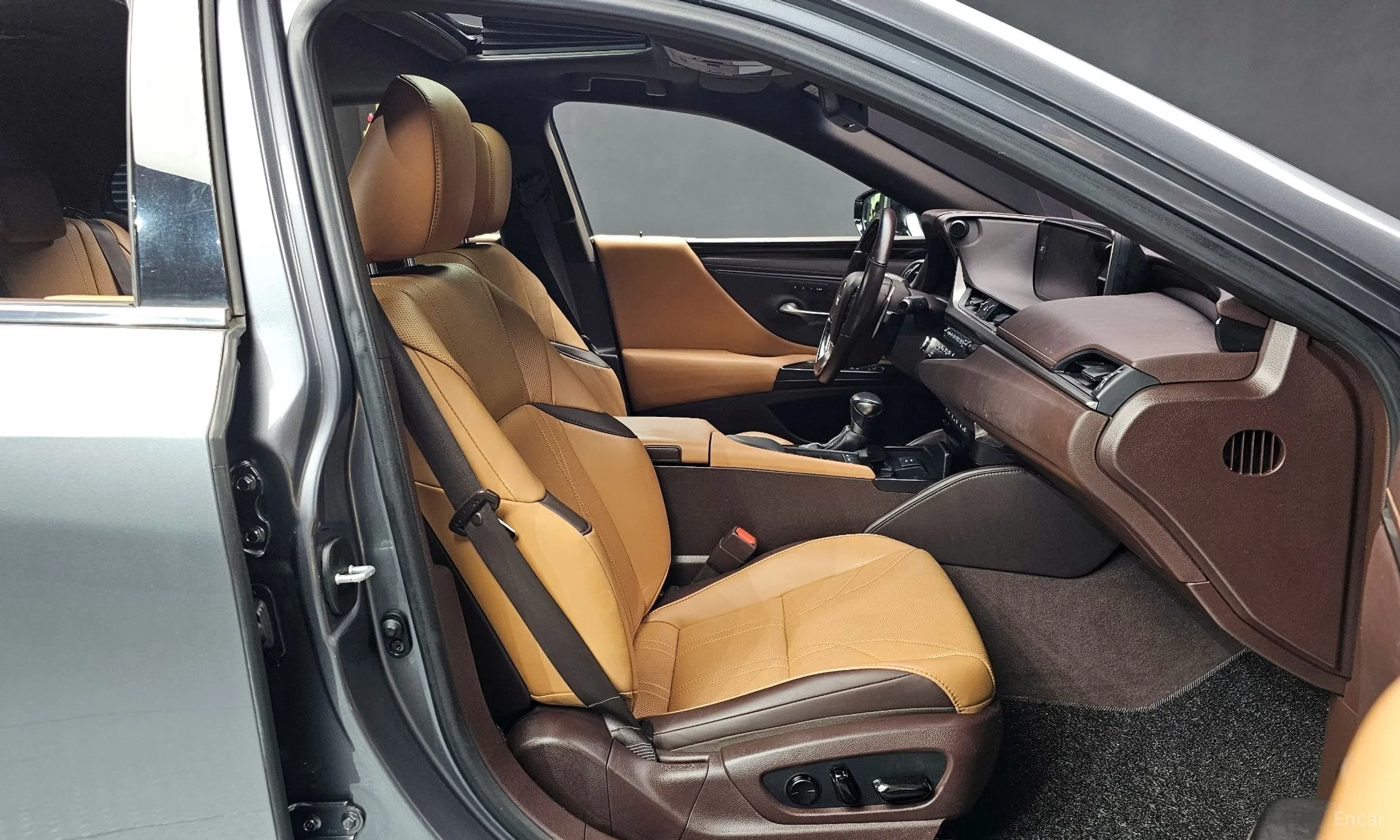 Lexus ES300h 7th Generation превью 10