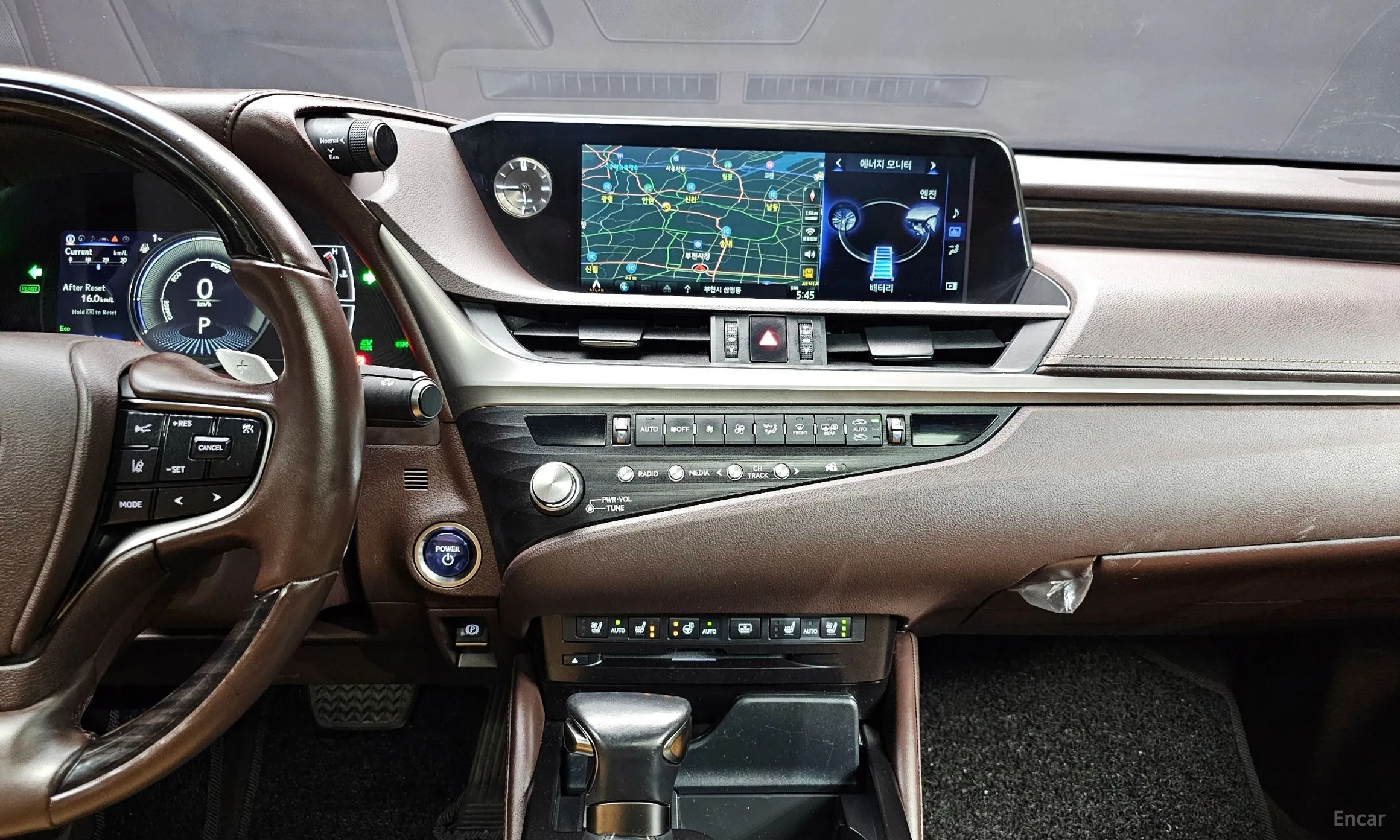 Lexus ES300h 7th Generation превью 14