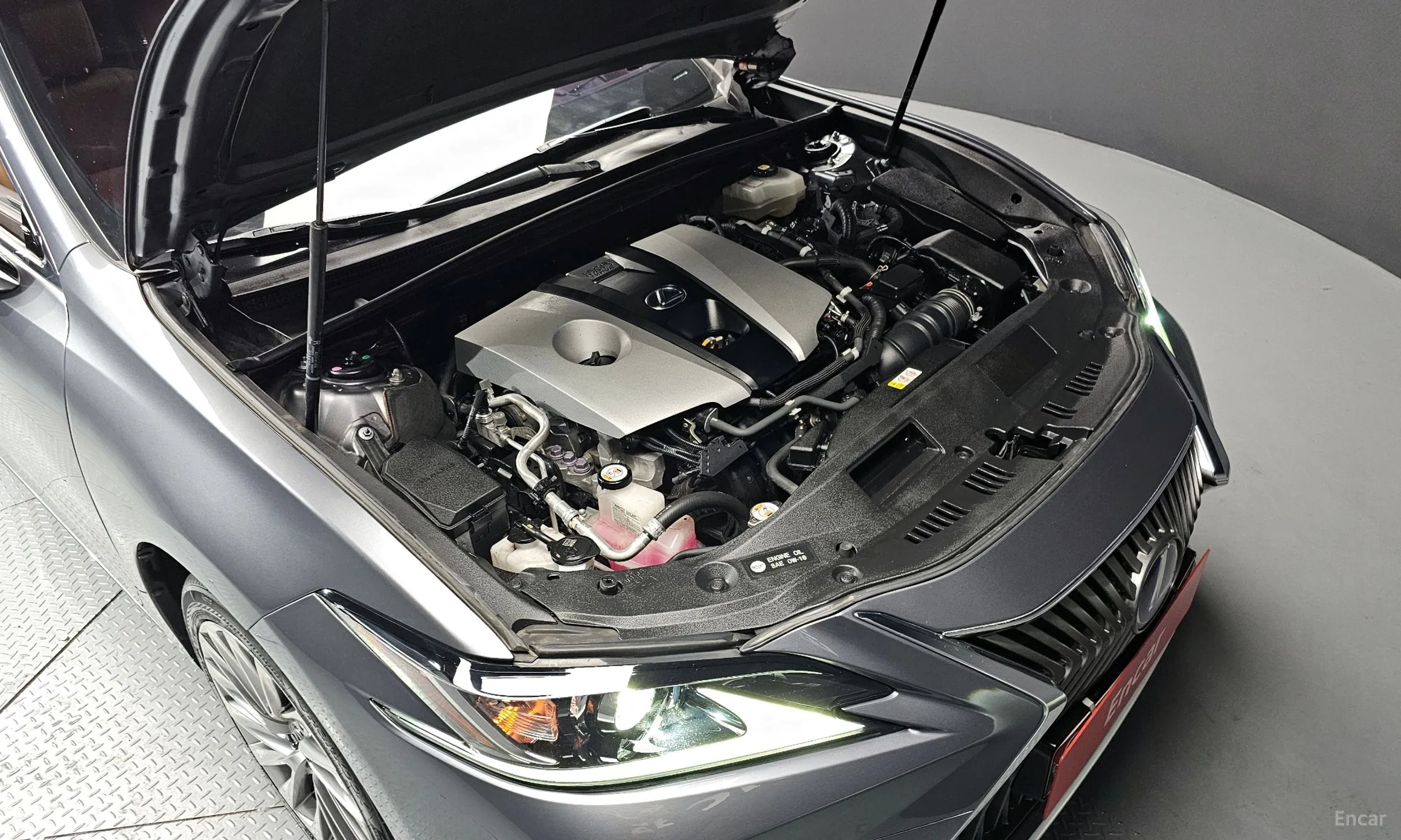 Lexus ES300h 7th Generation превью 6