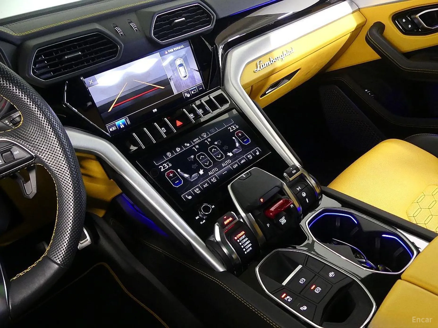 Lamborghini Urus превью 13