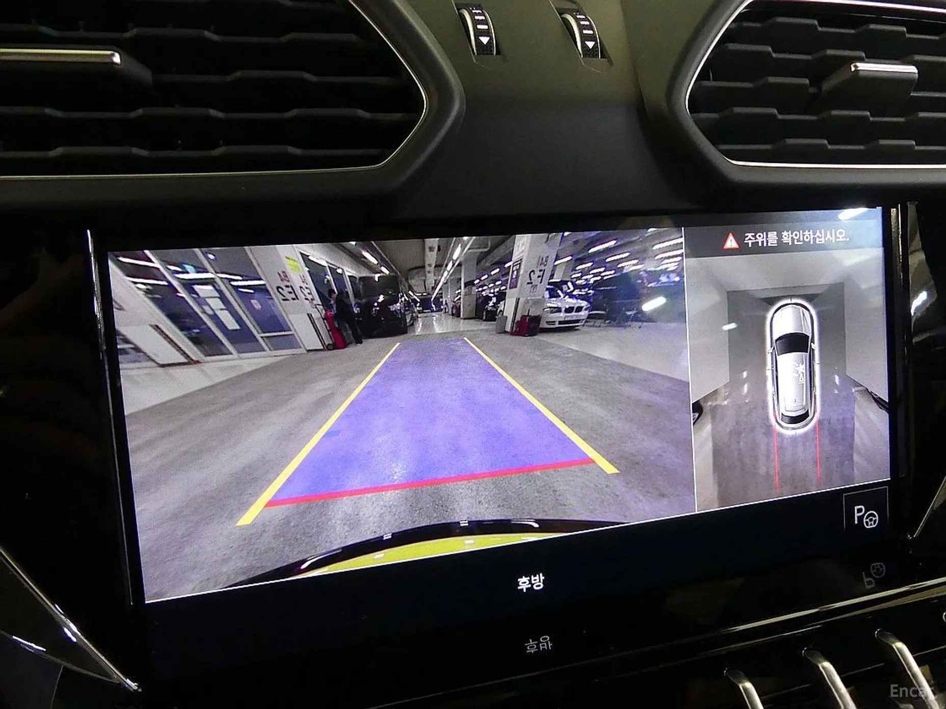 Lamborghini Urus превью 14