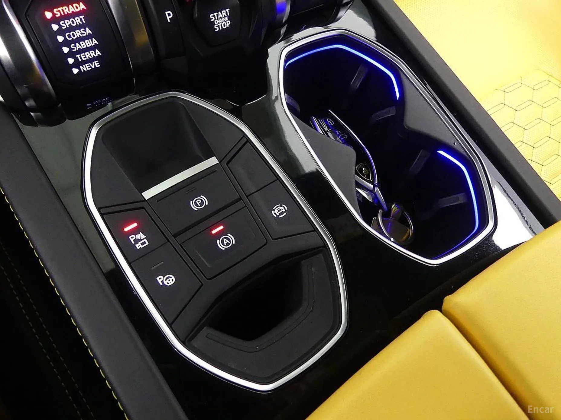 Lamborghini Urus превью 16