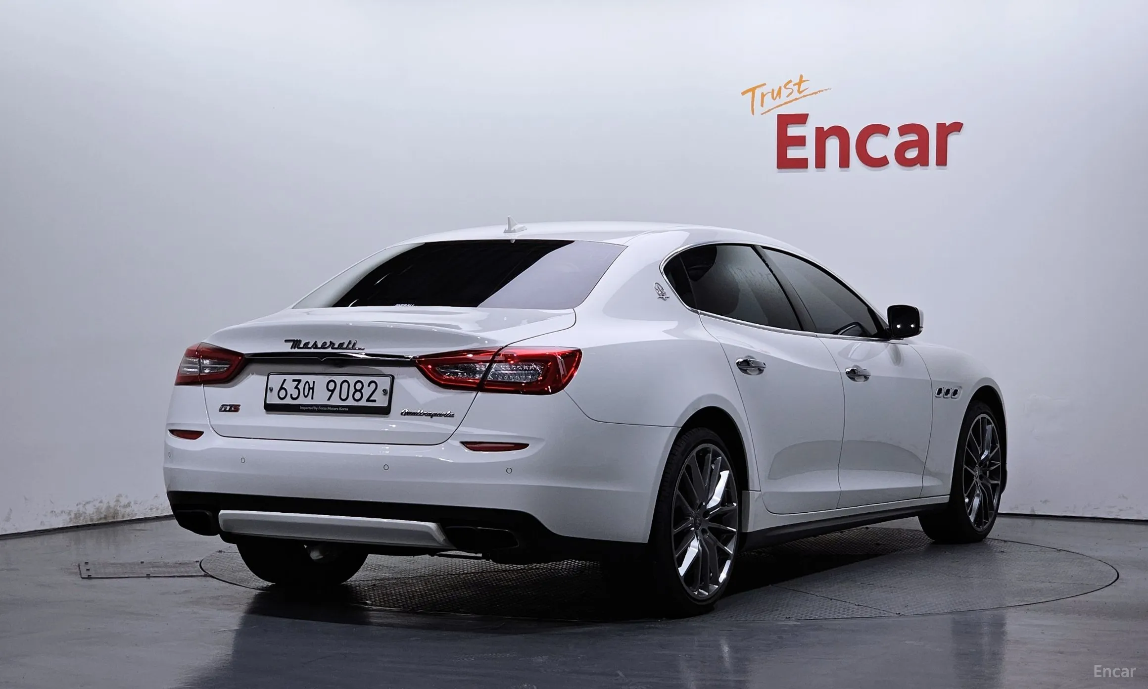 Maserati Quattroporte превью 2