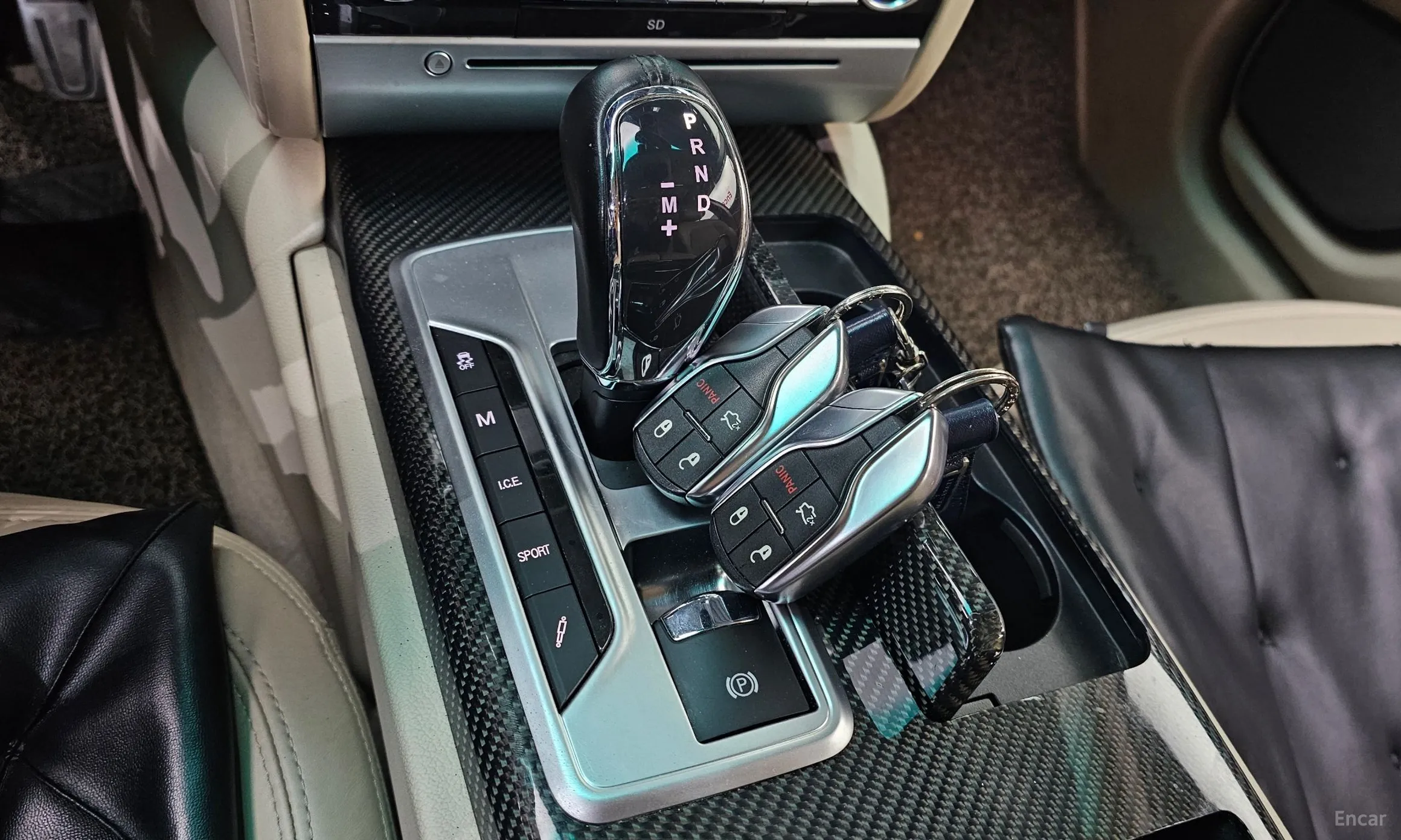 Maserati Quattroporte превью 9