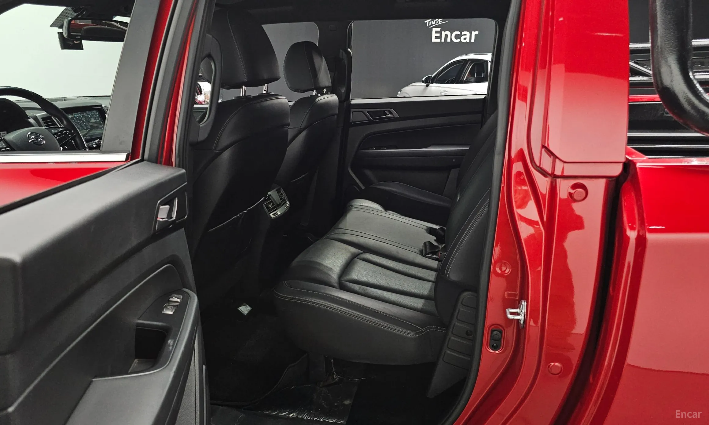 KG Mobility (SsangYong) Rexton Sports Khan превью 12