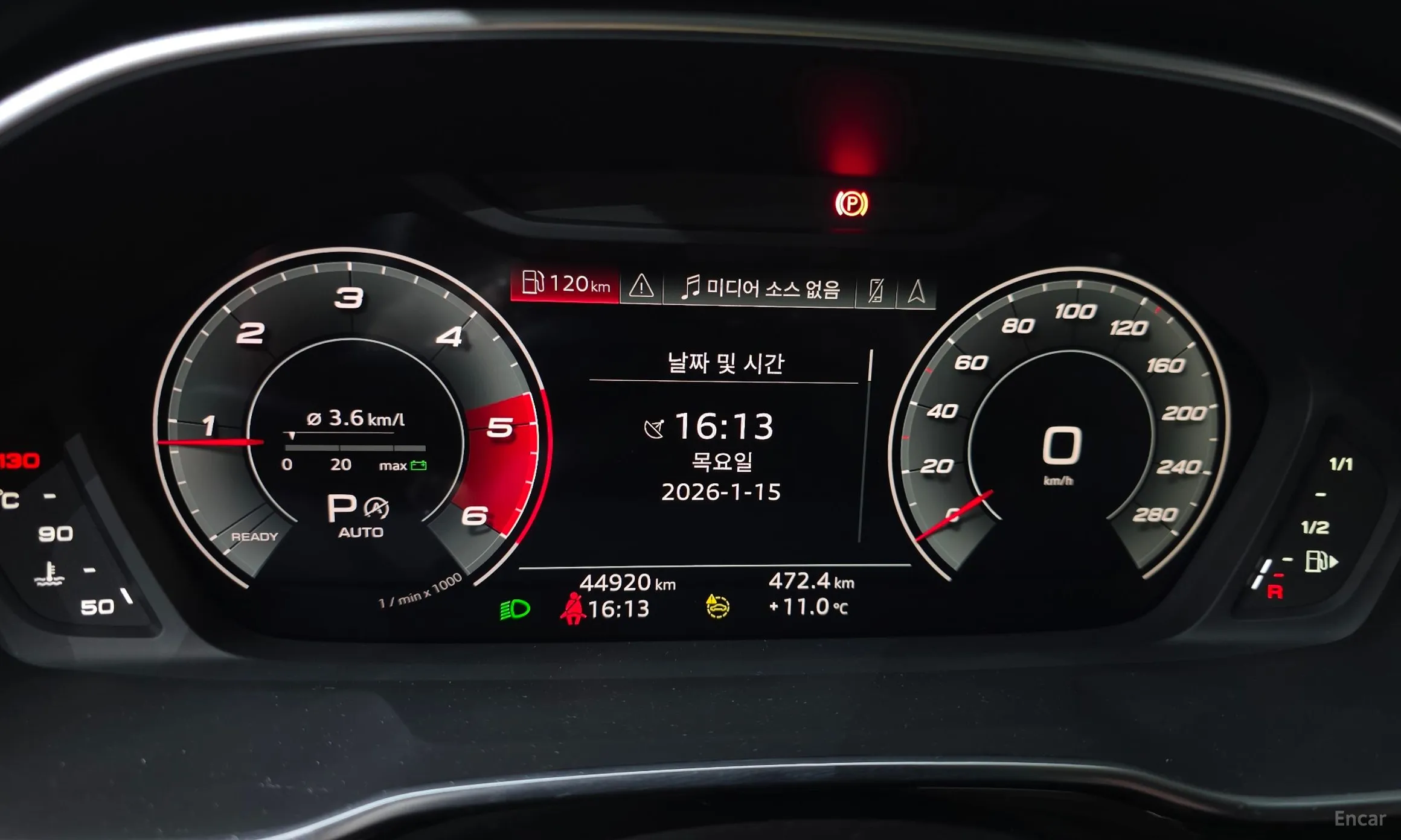 Audi Q3 (F3) превью 8