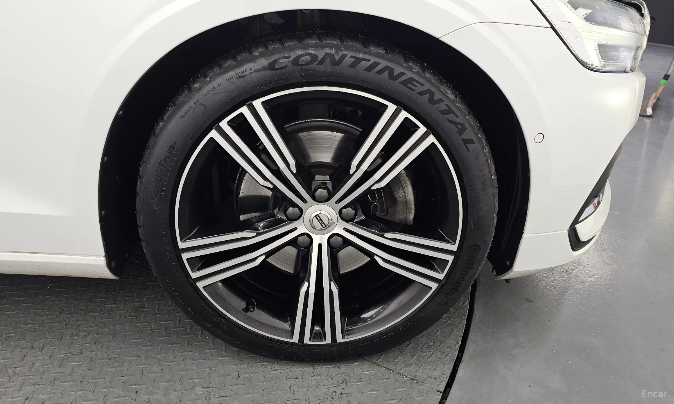 Volvo S60 3rd Generation превью 5