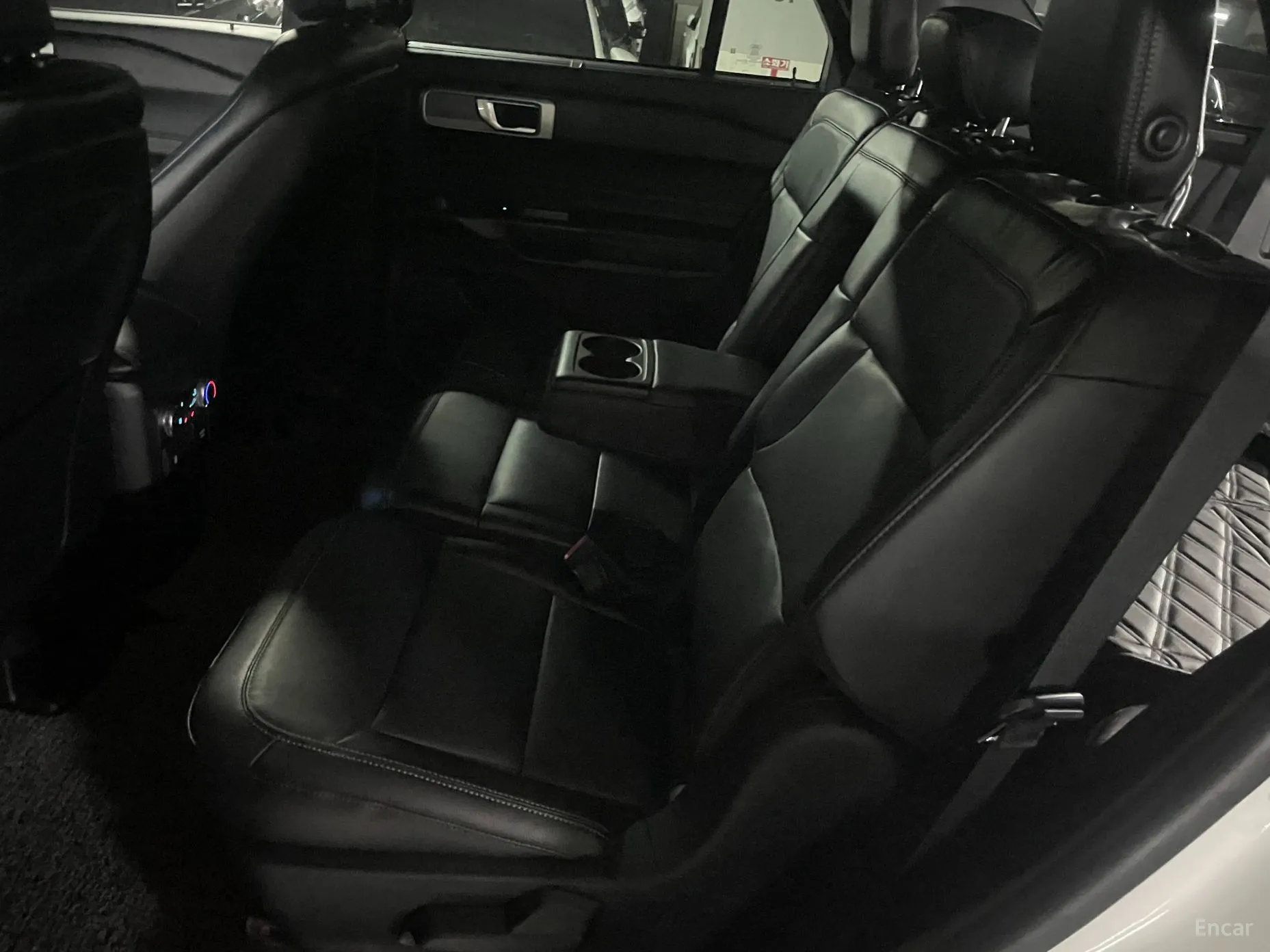 Ford Explorer 6th Generation превью 15