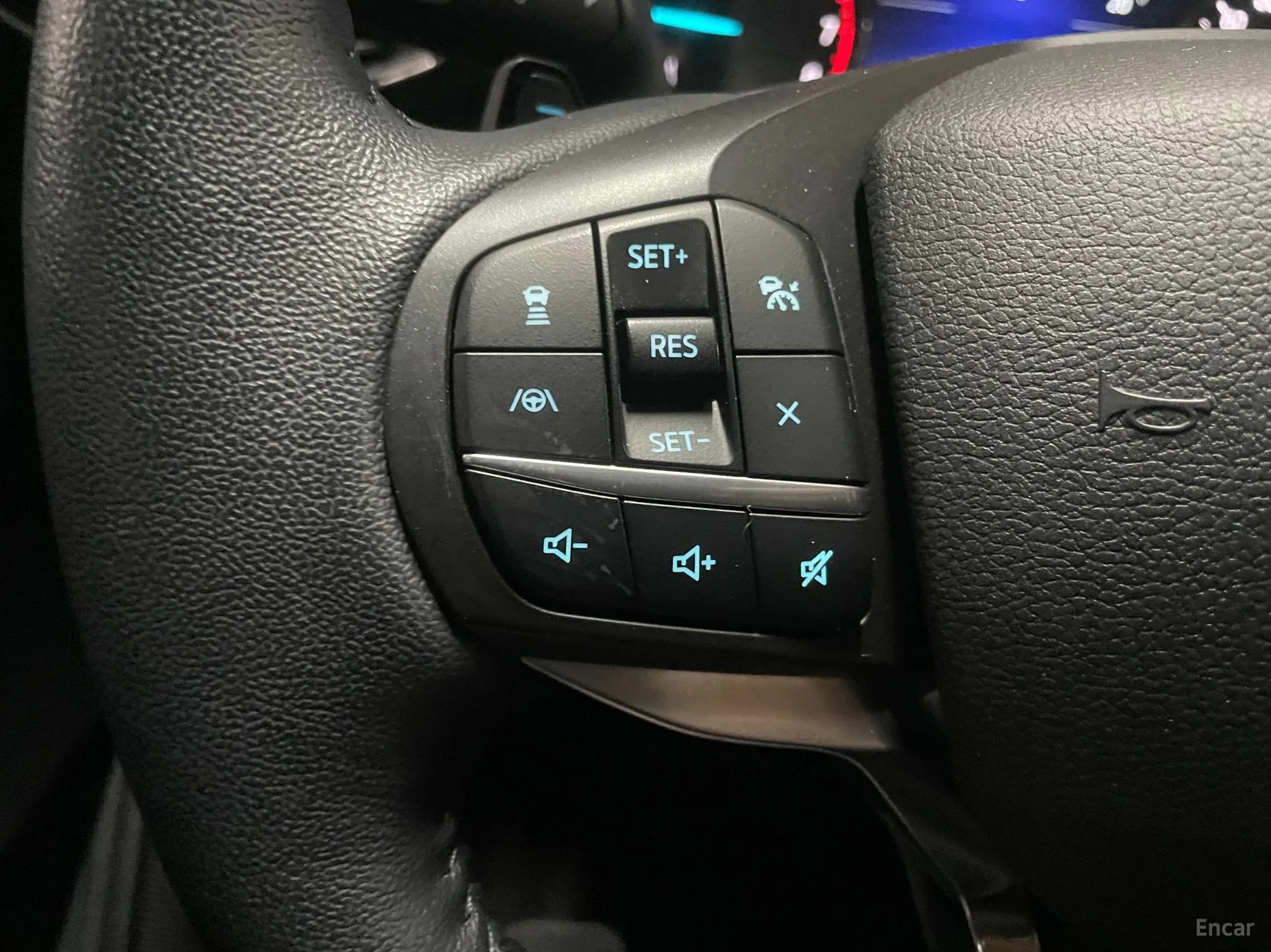 Ford Explorer 6th Generation превью 9