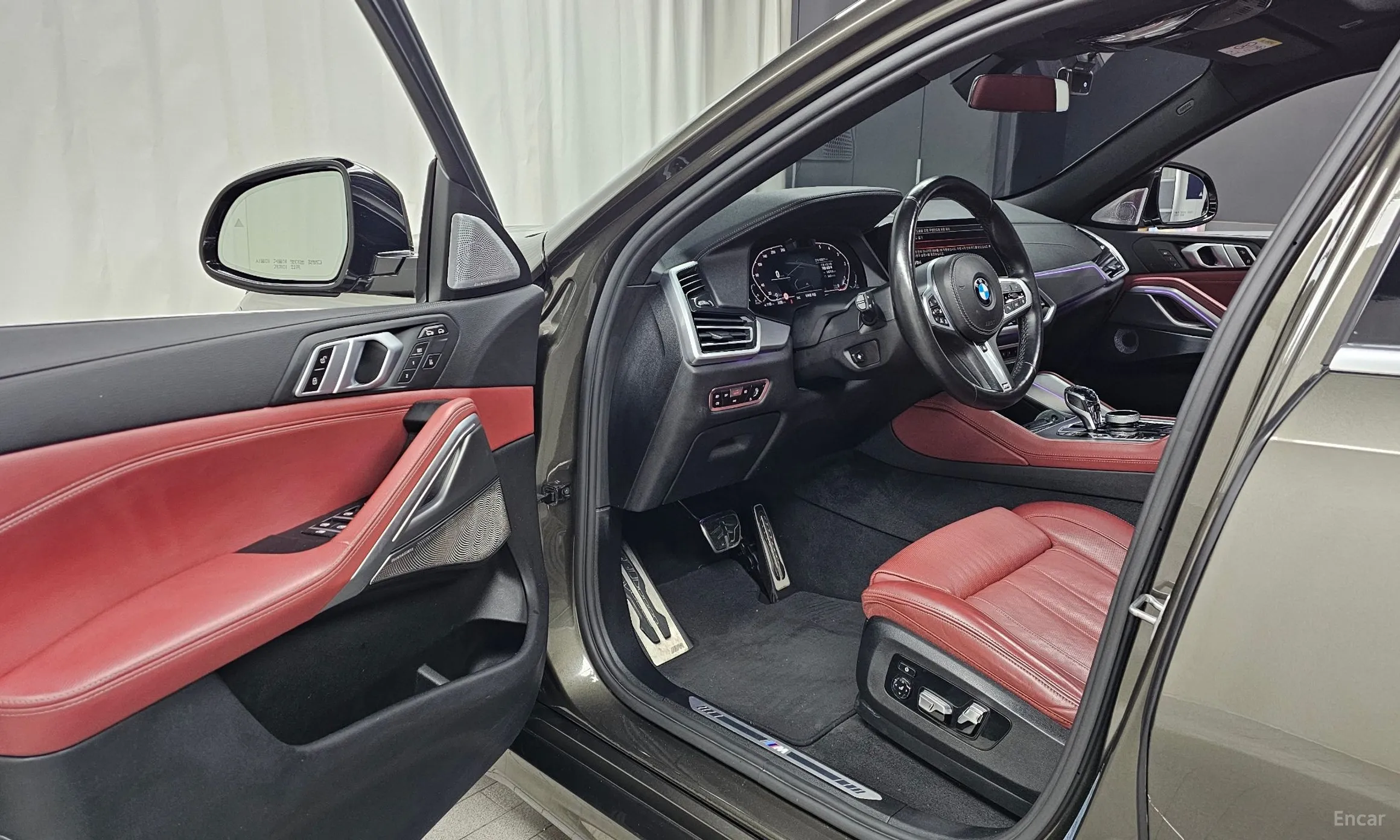 BMW X6 (G06) превью 10