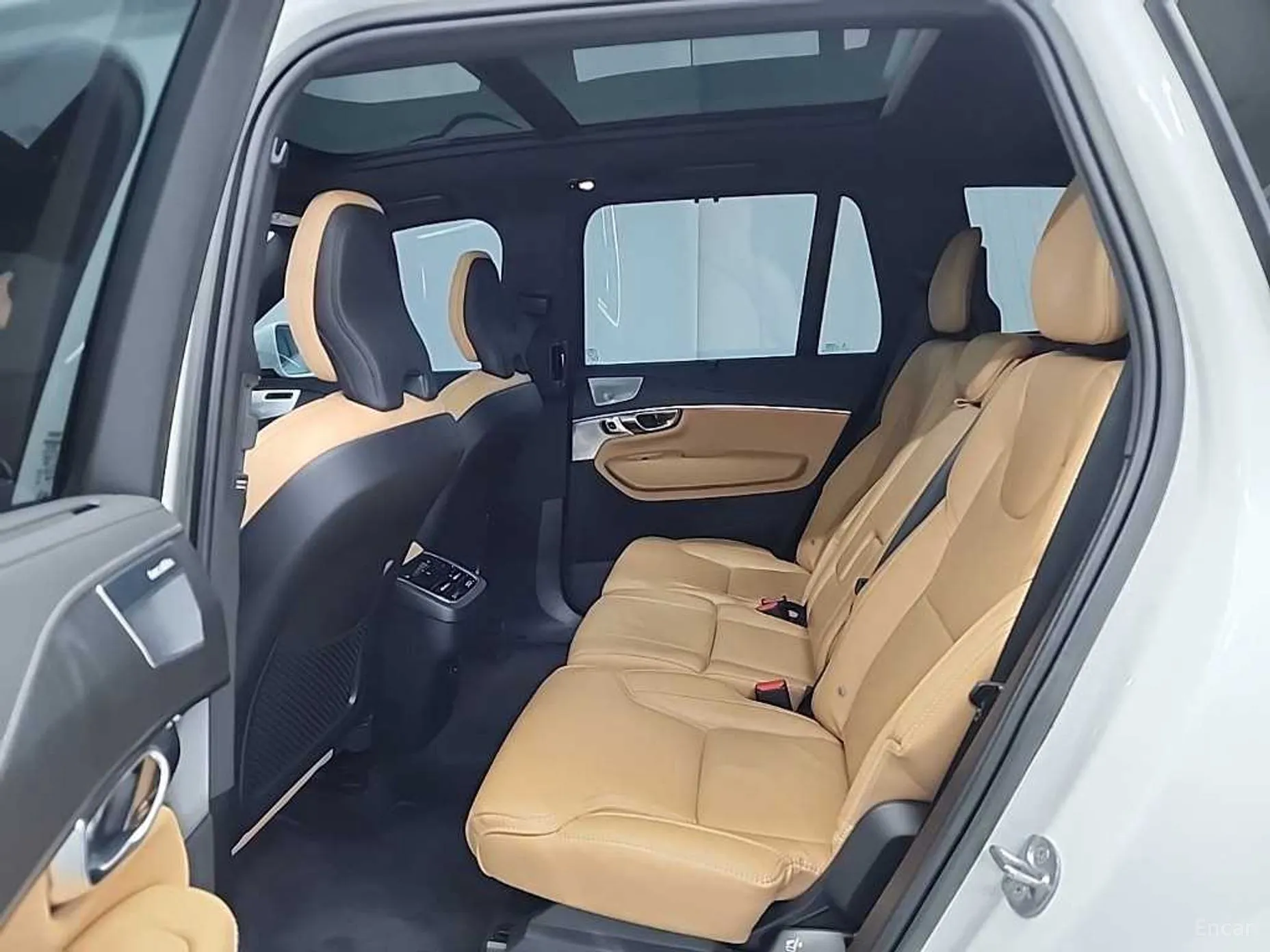 Volvo XC90 Gen 2 превью 11