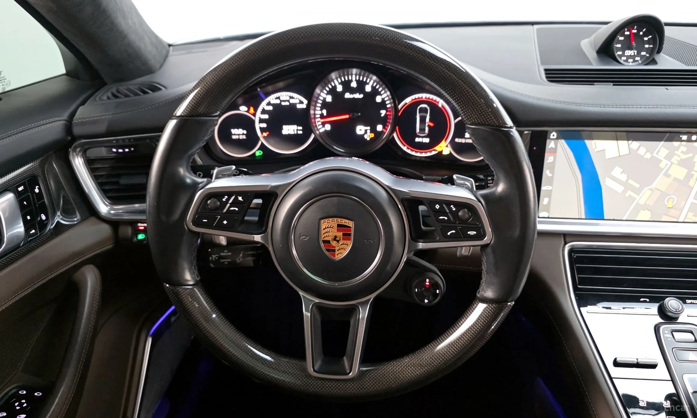Porsche Panamera (971) превью 13