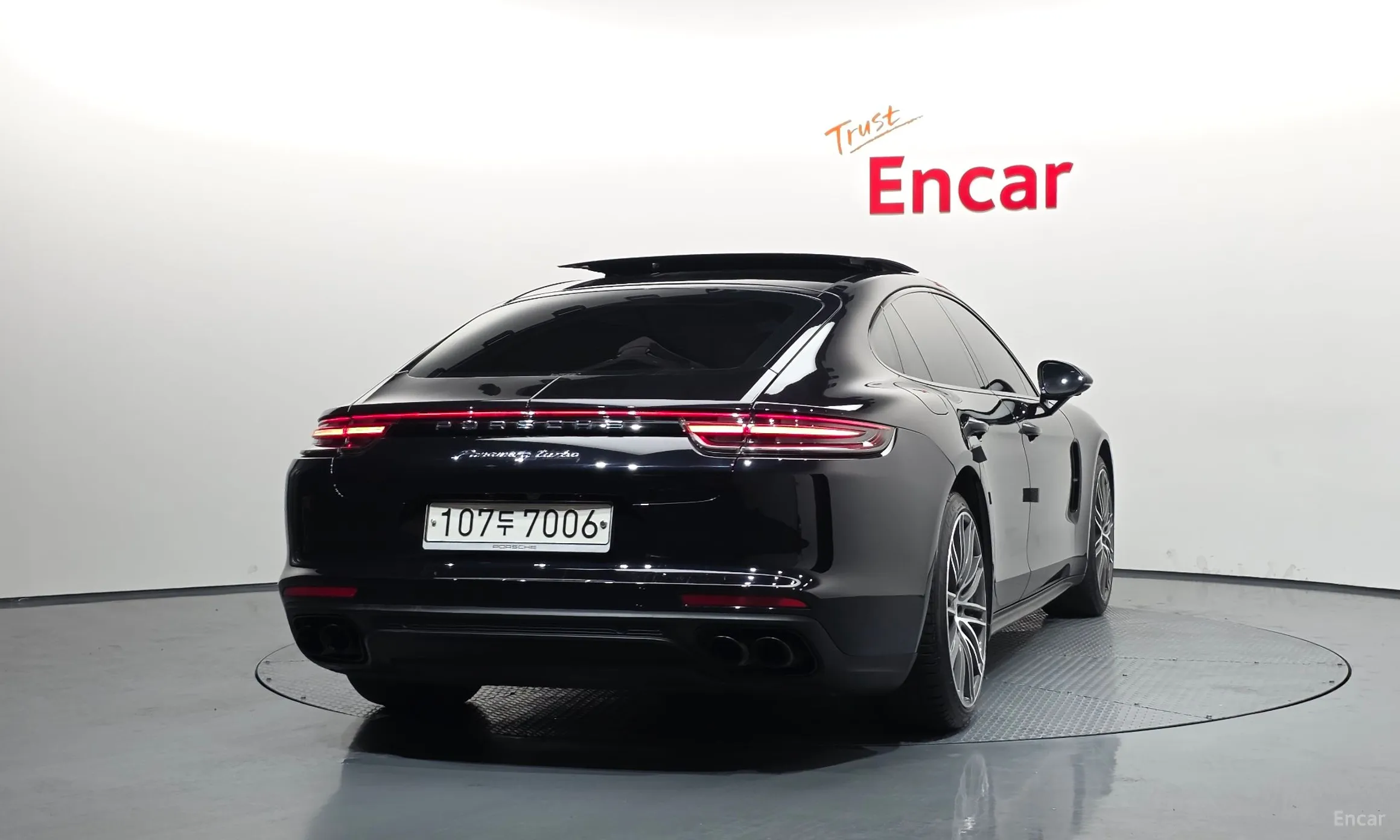 Porsche Panamera (971) превью 4