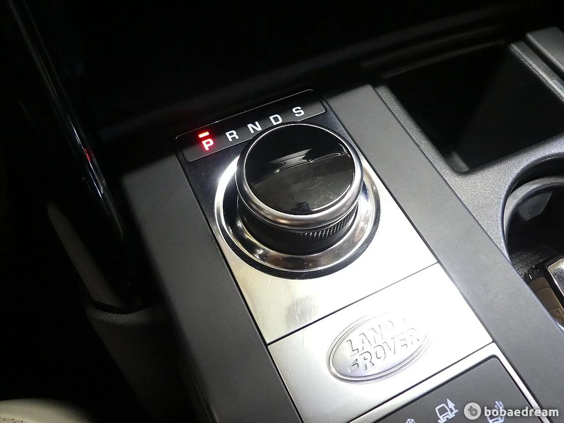 Land Rover Discovery 5 превью 9