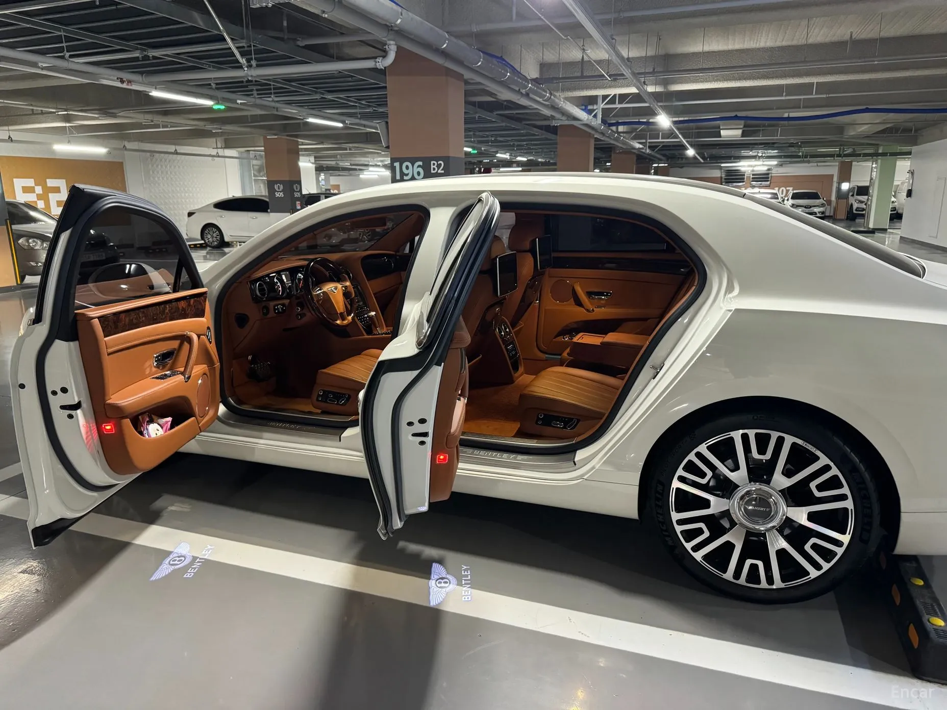 Bentley Flying Spur 2nd Generation превью 15