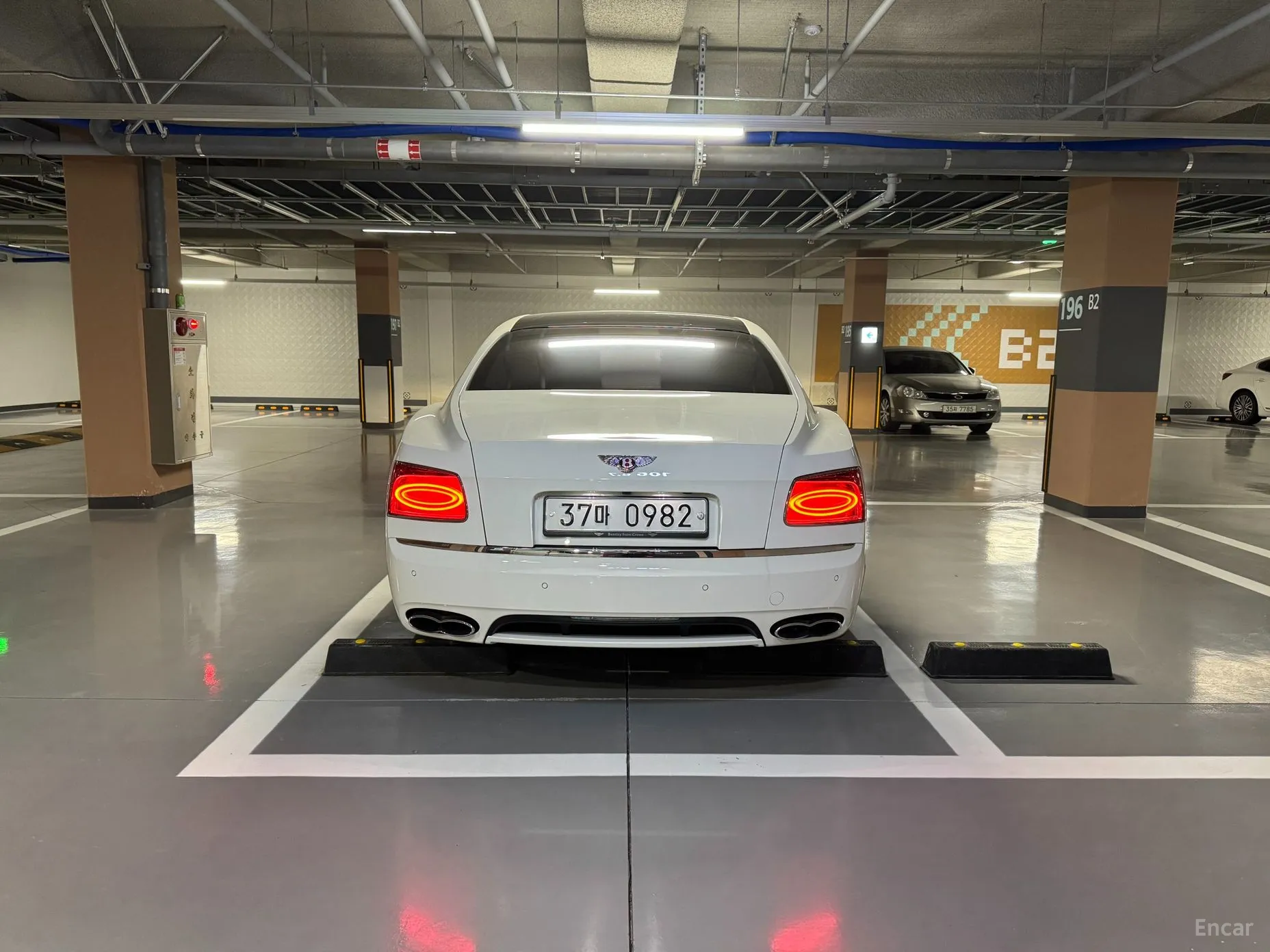 Bentley Flying Spur 2nd Generation превью 4