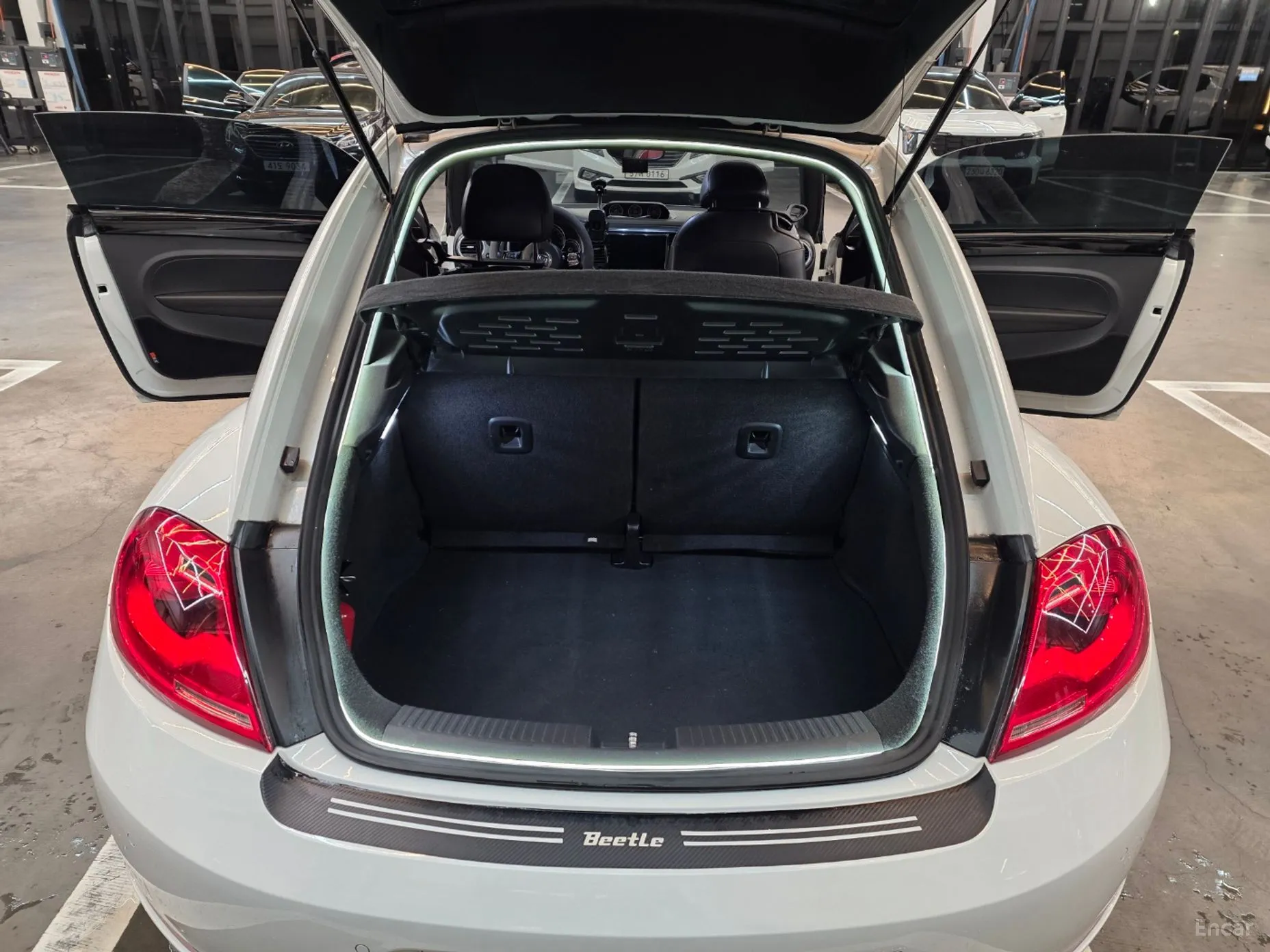 Volkswagen The Beetle превью 15