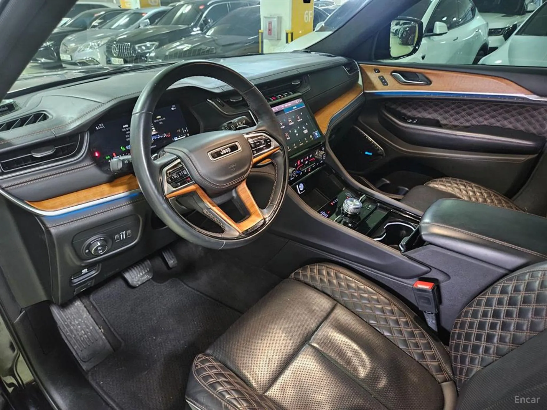 Jeep Grand Cherokee (WL) превью 9